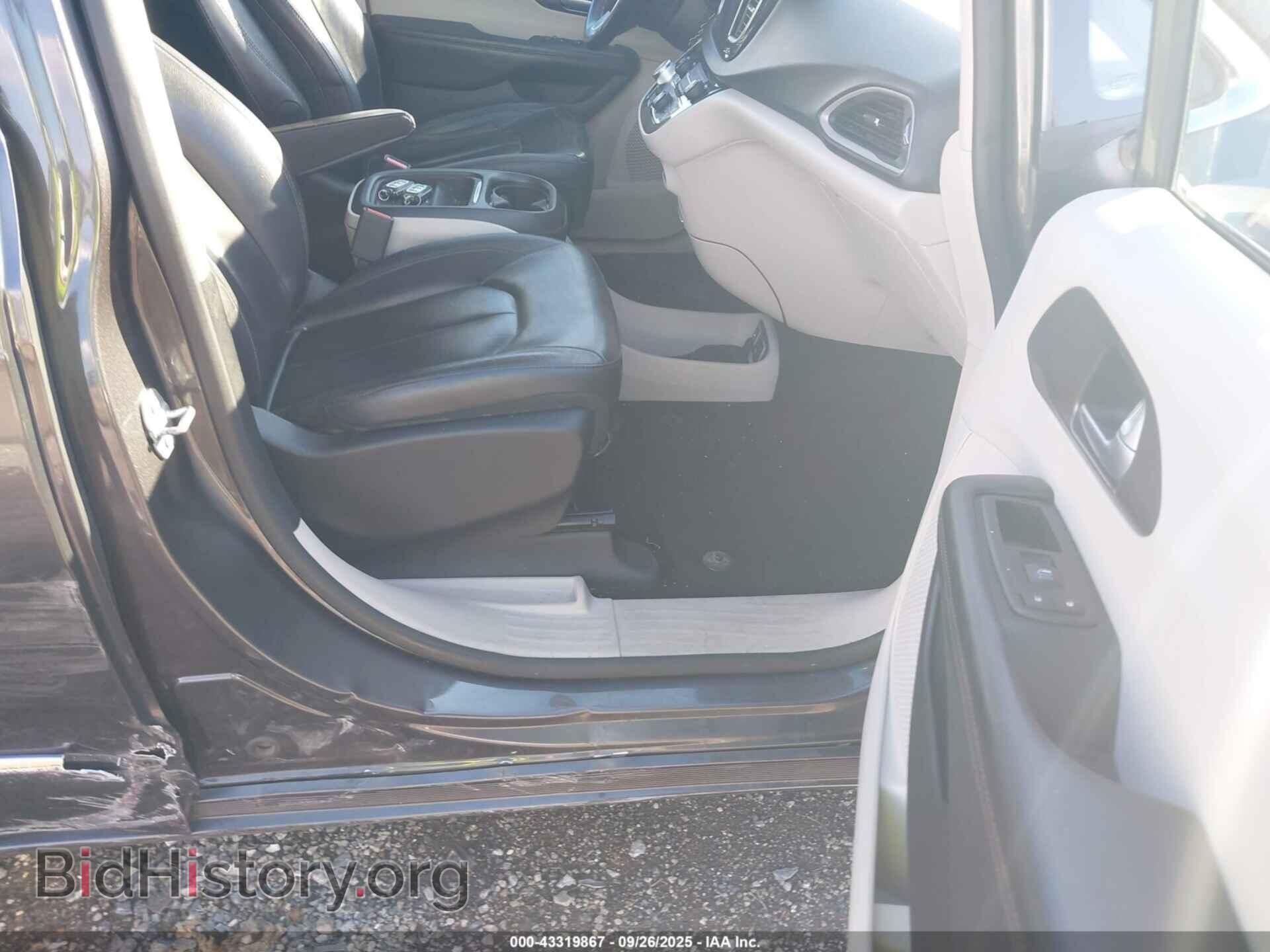 2017 CHRYSLER PACIFICA - VIN: 2C4RC1BG8HR610793 - Фото 5