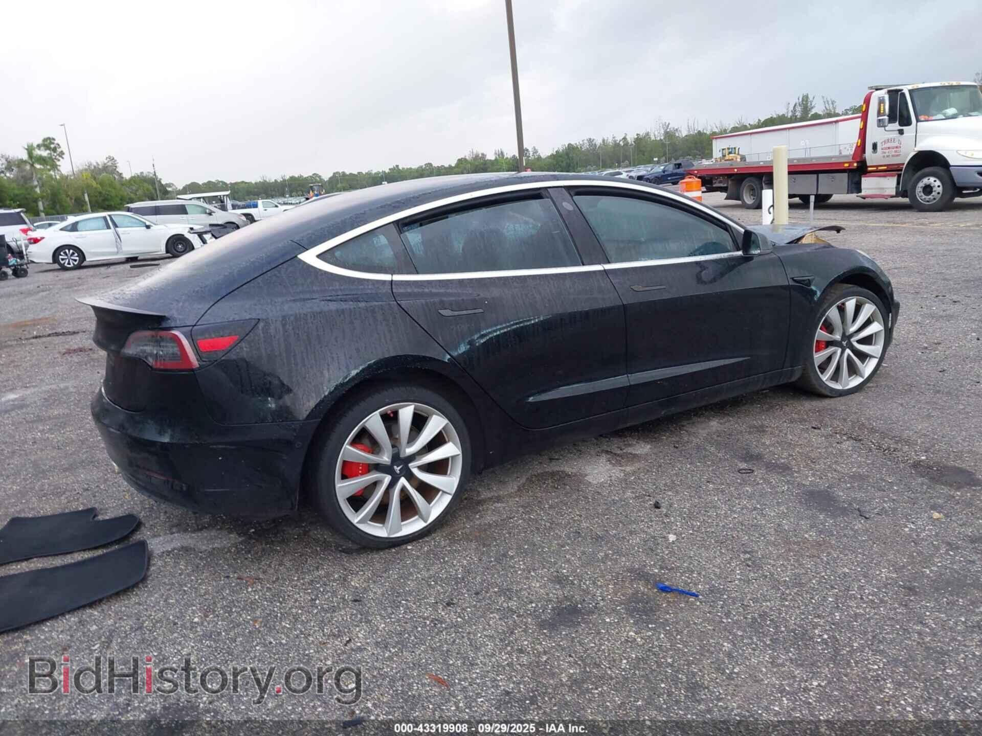 2018 TESLA MODEL 3 - VIN: 5YJ3E1EB8JF079872 - Photo 4