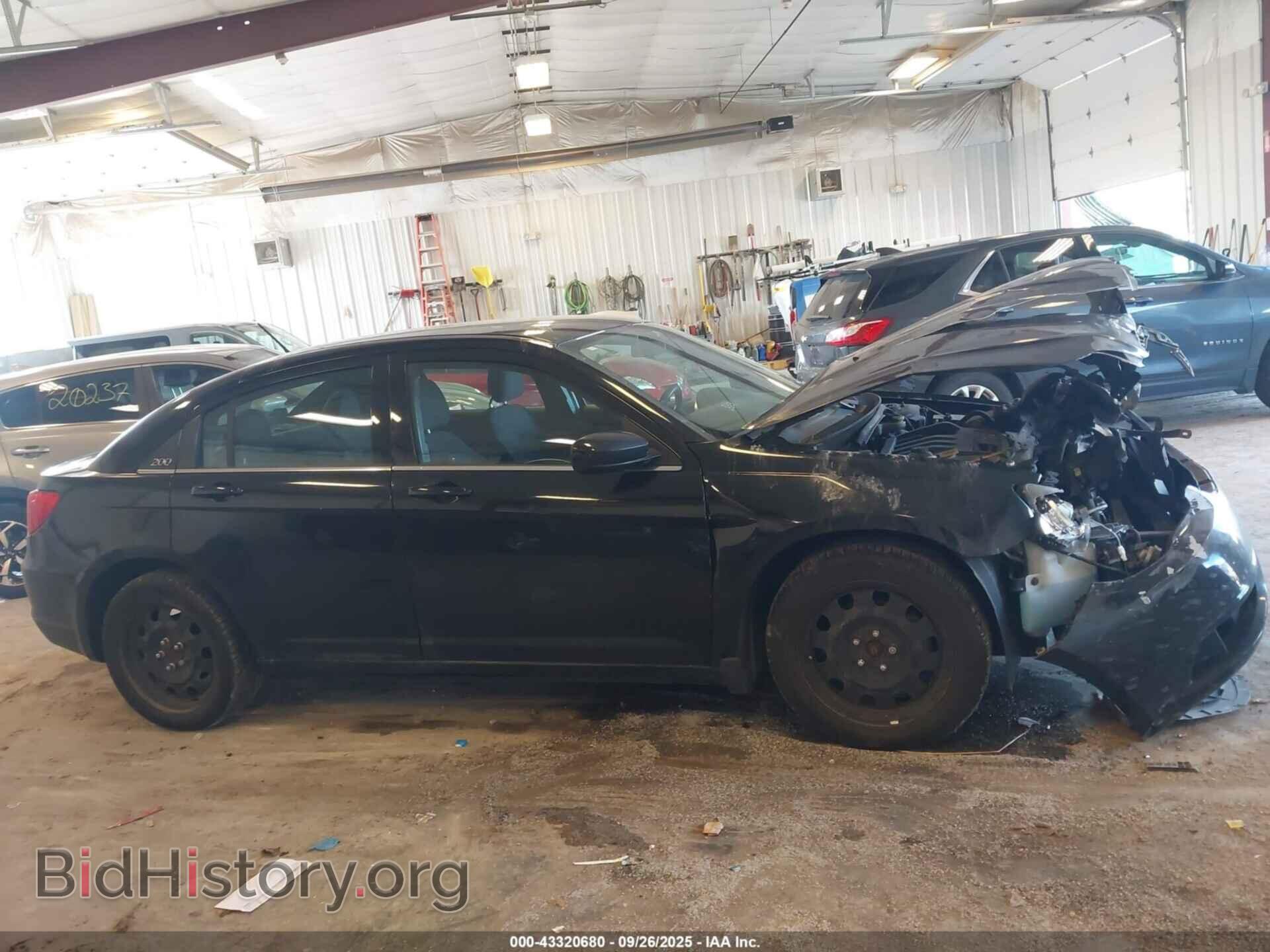 2012 CHRYSLER 200 - VIN: 1C3CCBAB7CN235720 - Photo 13