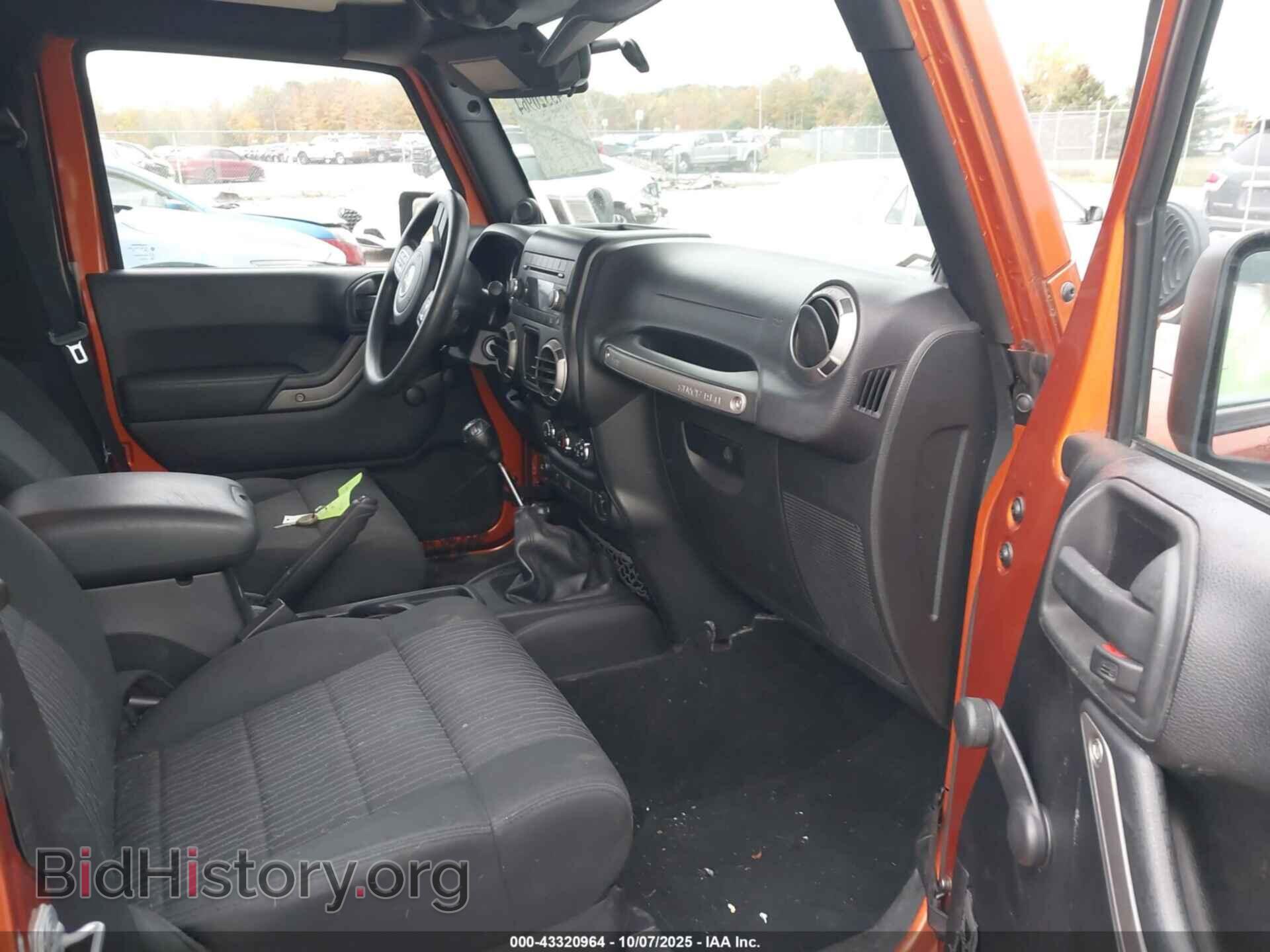 2011 JEEP WRANGLER - VIN: 1J4AA2D16BL612733 - Фото 5