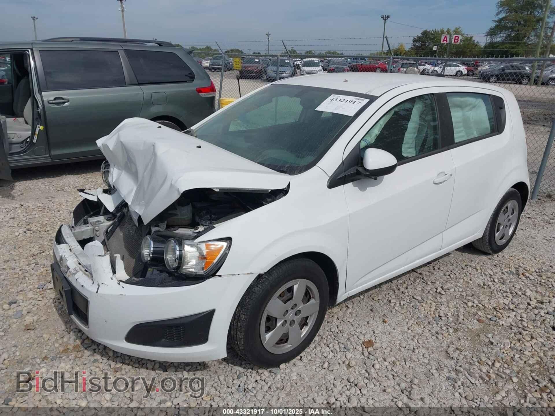 2016 CHEVROLET SONIC - VIN: 1G1JA6SH7G4174537 - Фото 2