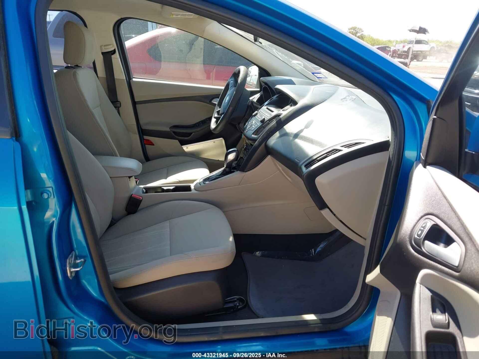 2016 FORD FOCUS - VIN: 1FADP3F2XGL257950 - Фото 5