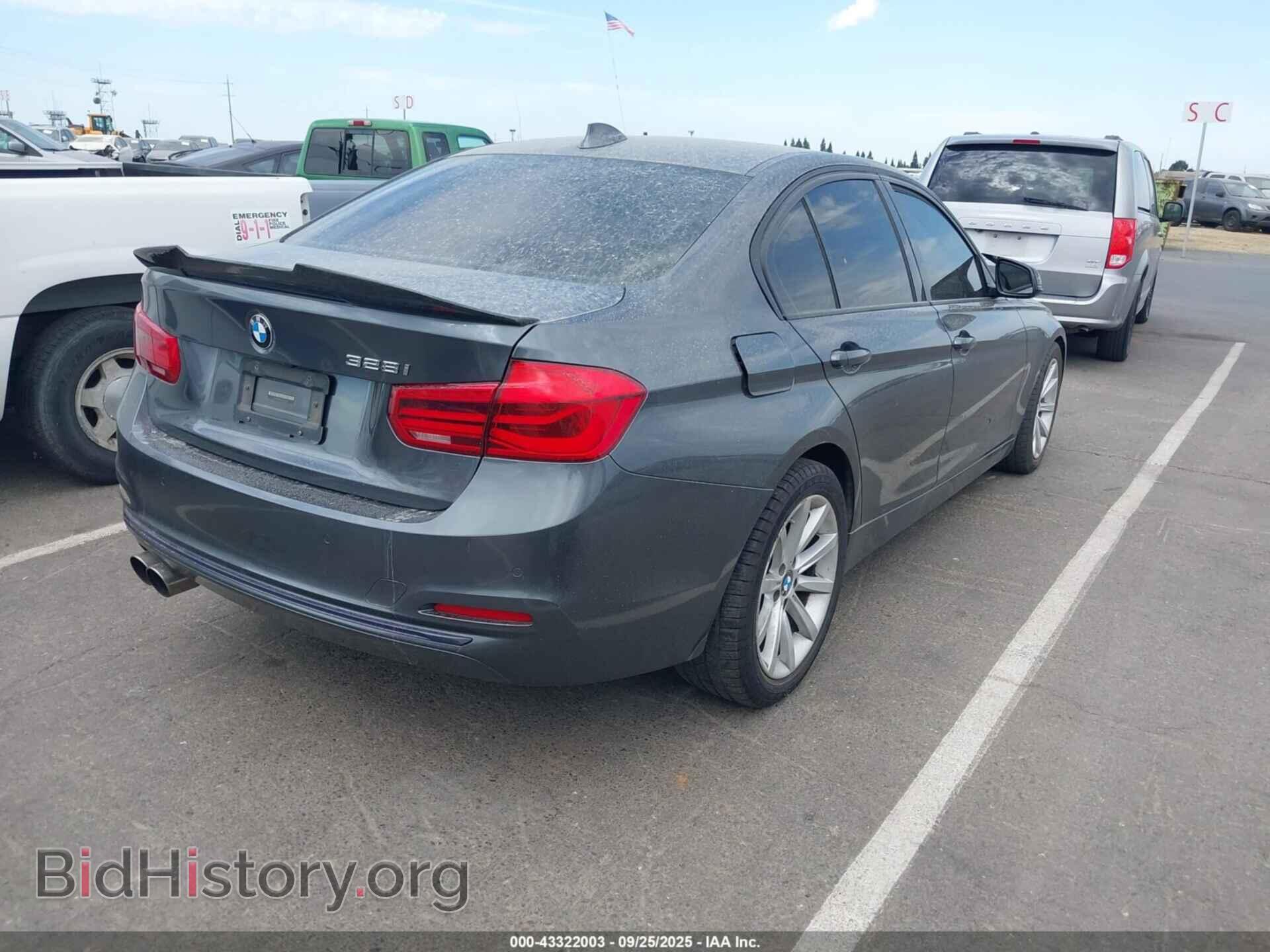 2016 BMW 328I - VIN: WBA8E9G51GNU27658 - Фото 4
