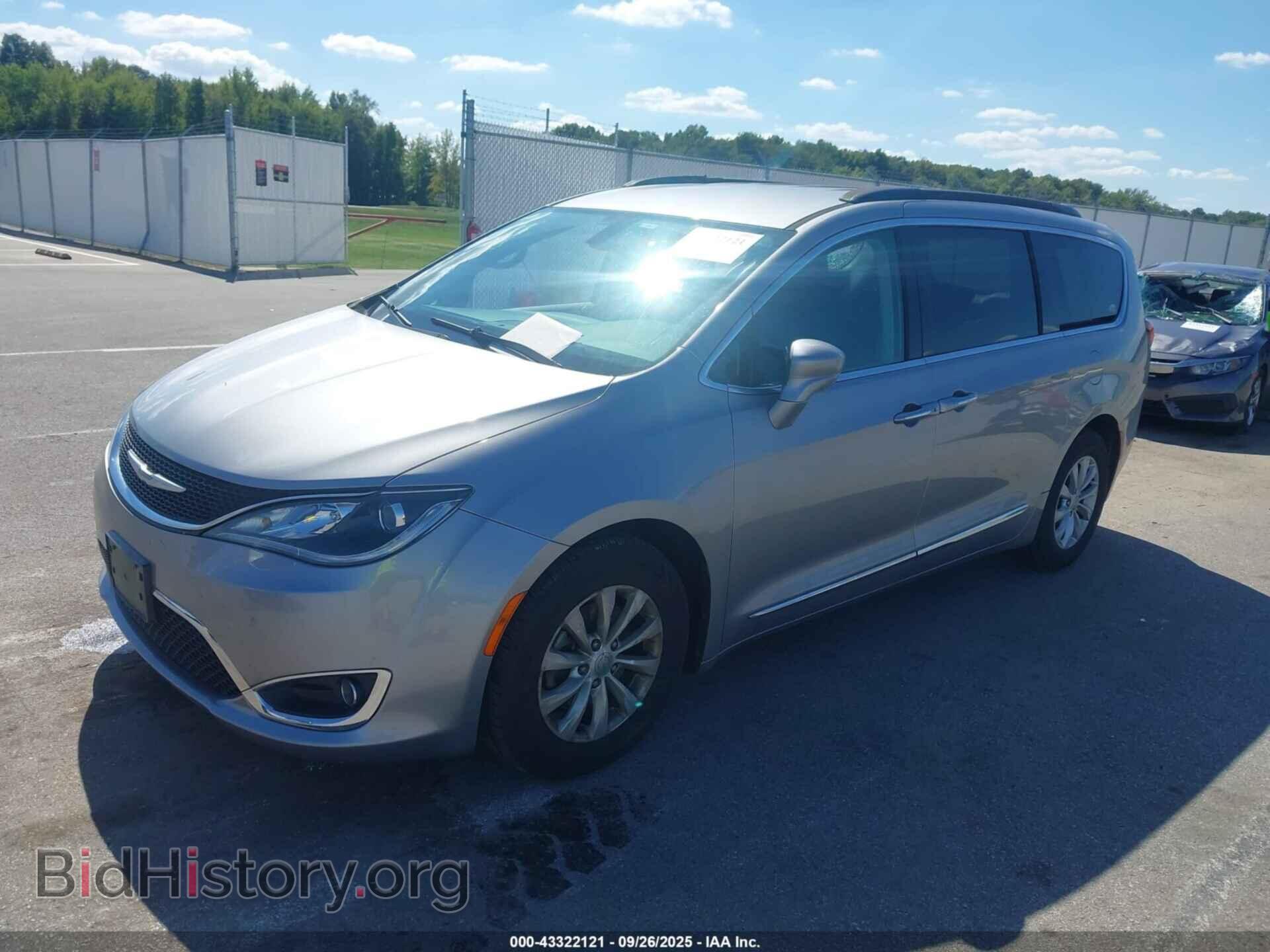 2017 CHRYSLER PACIFICA - VIN: 2C4RC1BG4HR540225 - Фото 2