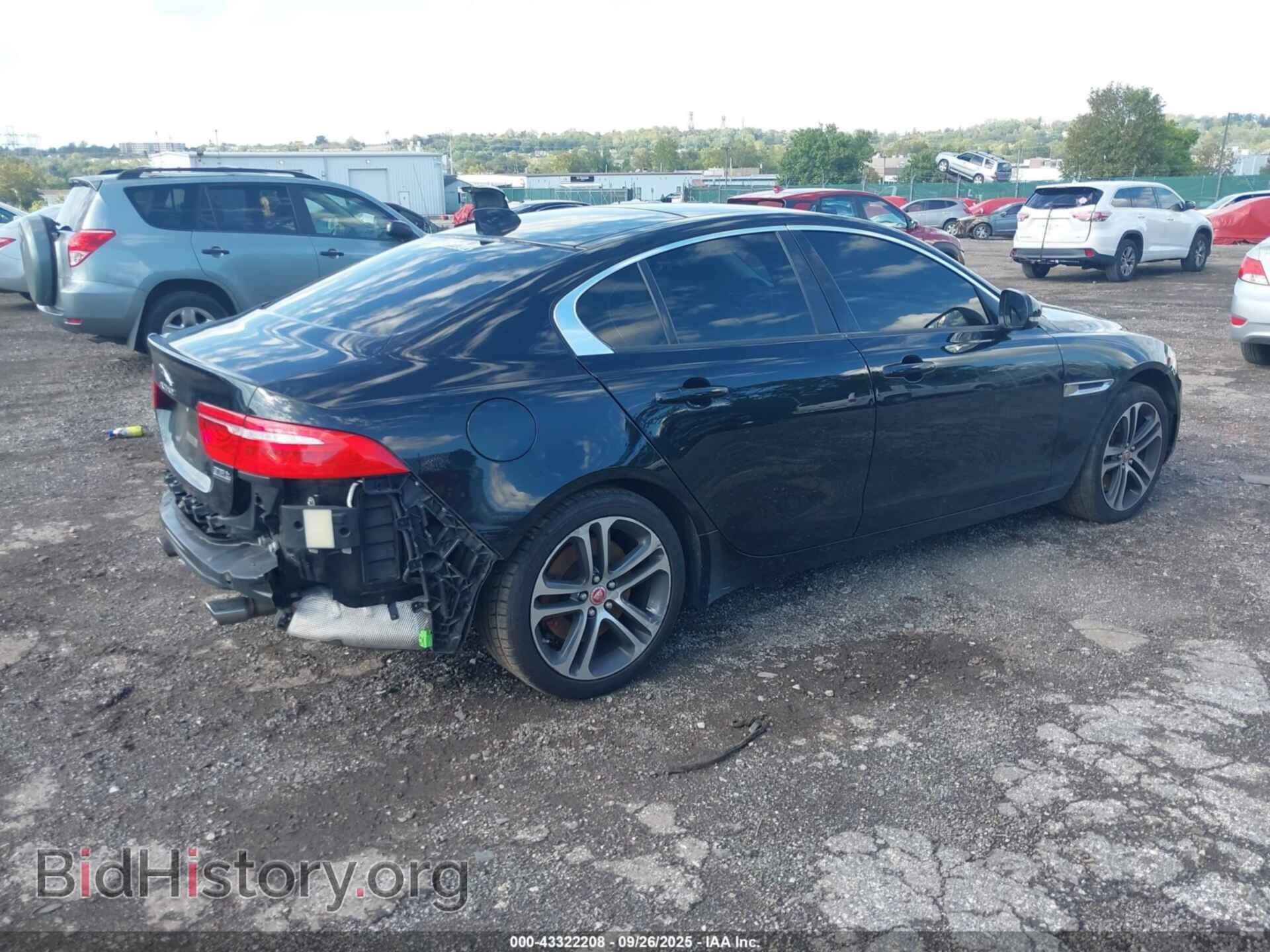 2017 JAGUAR XE - VIN: SAJAJ4BV9HA960829 - Фото 4