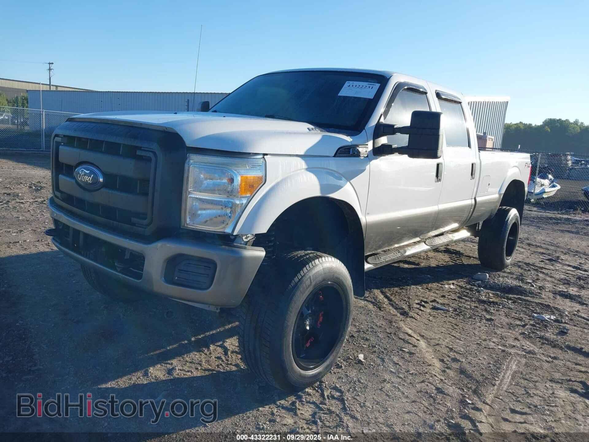 2012 FORD F-250 - VIN: 1FT7W2B61CEA52982 - Фото 2