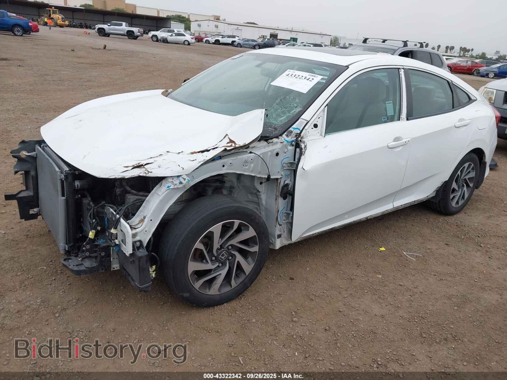 2017 HONDA CIVIC - VIN: 2HGFC2F72HH559348 - Фото 2
