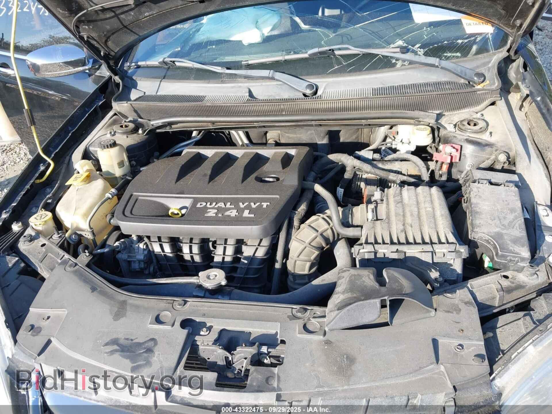 2012 CHRYSLER 200 - VIN: 1C3CCBCBXCN223333 - Фото 10