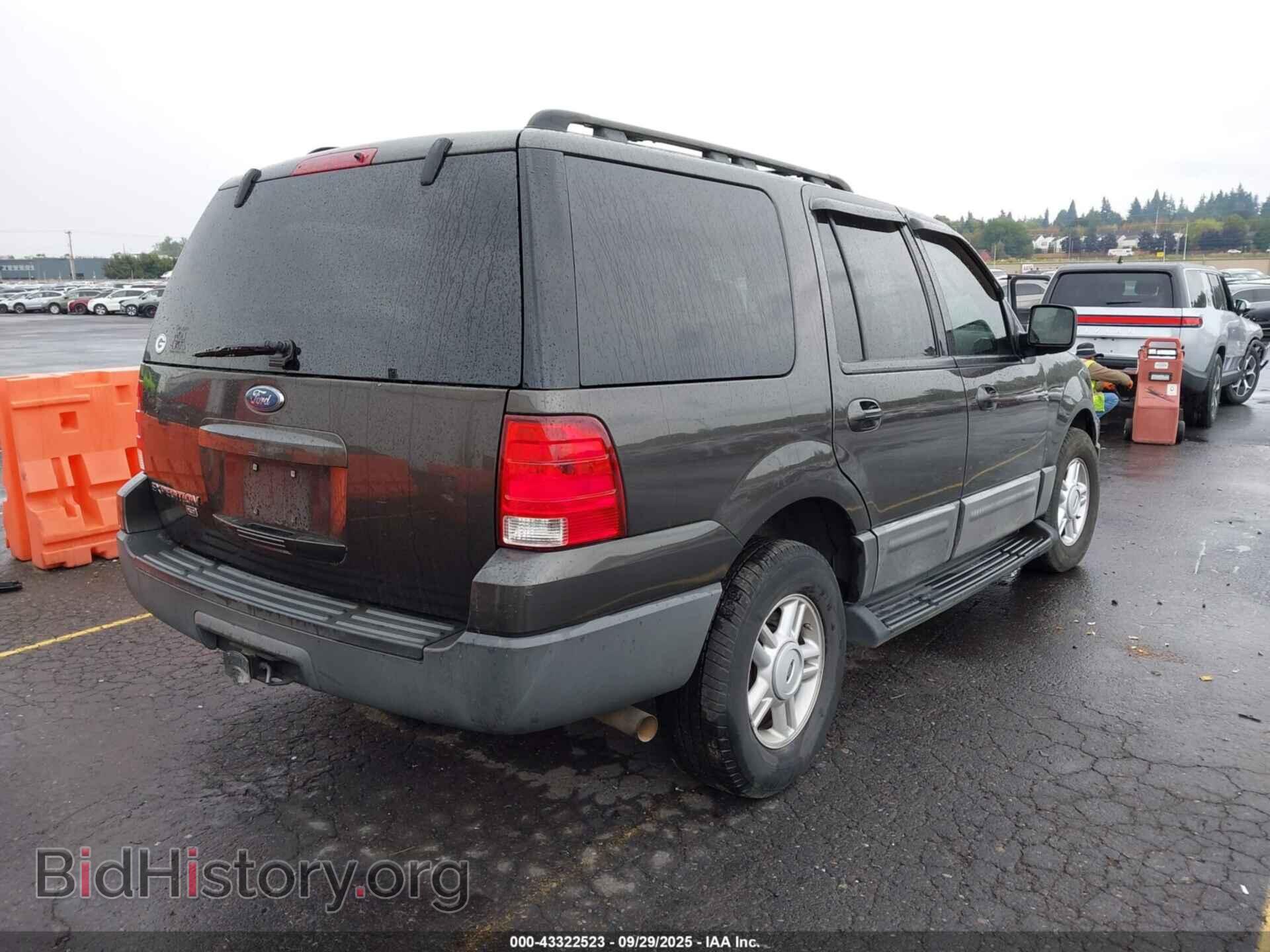 2005 FORD EXPEDITION - VIN: 1FMPU15525LA76463 - Фото 4