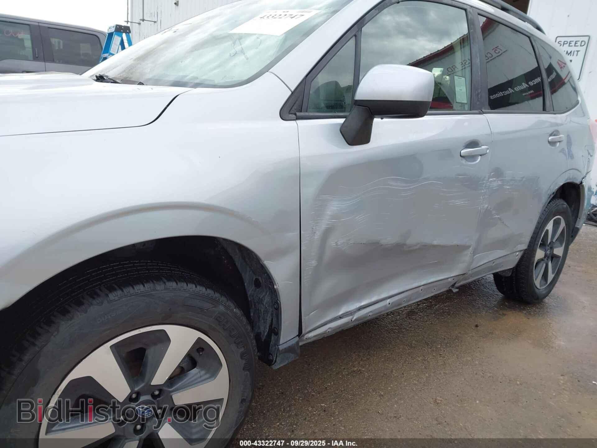 2018 SUBARU FORESTER - VIN: JF2SJAEC1JH460268 - Фото 6