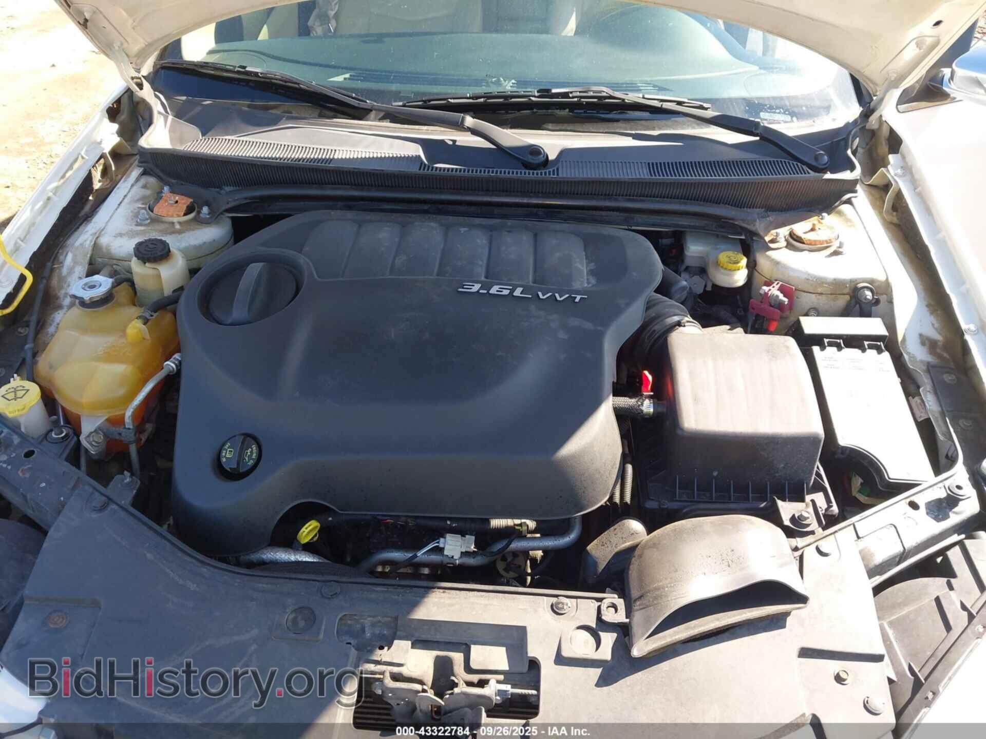 2011 CHRYSLER 200 - VIN: 1C3BC2FG7BN522781 - Фото 10