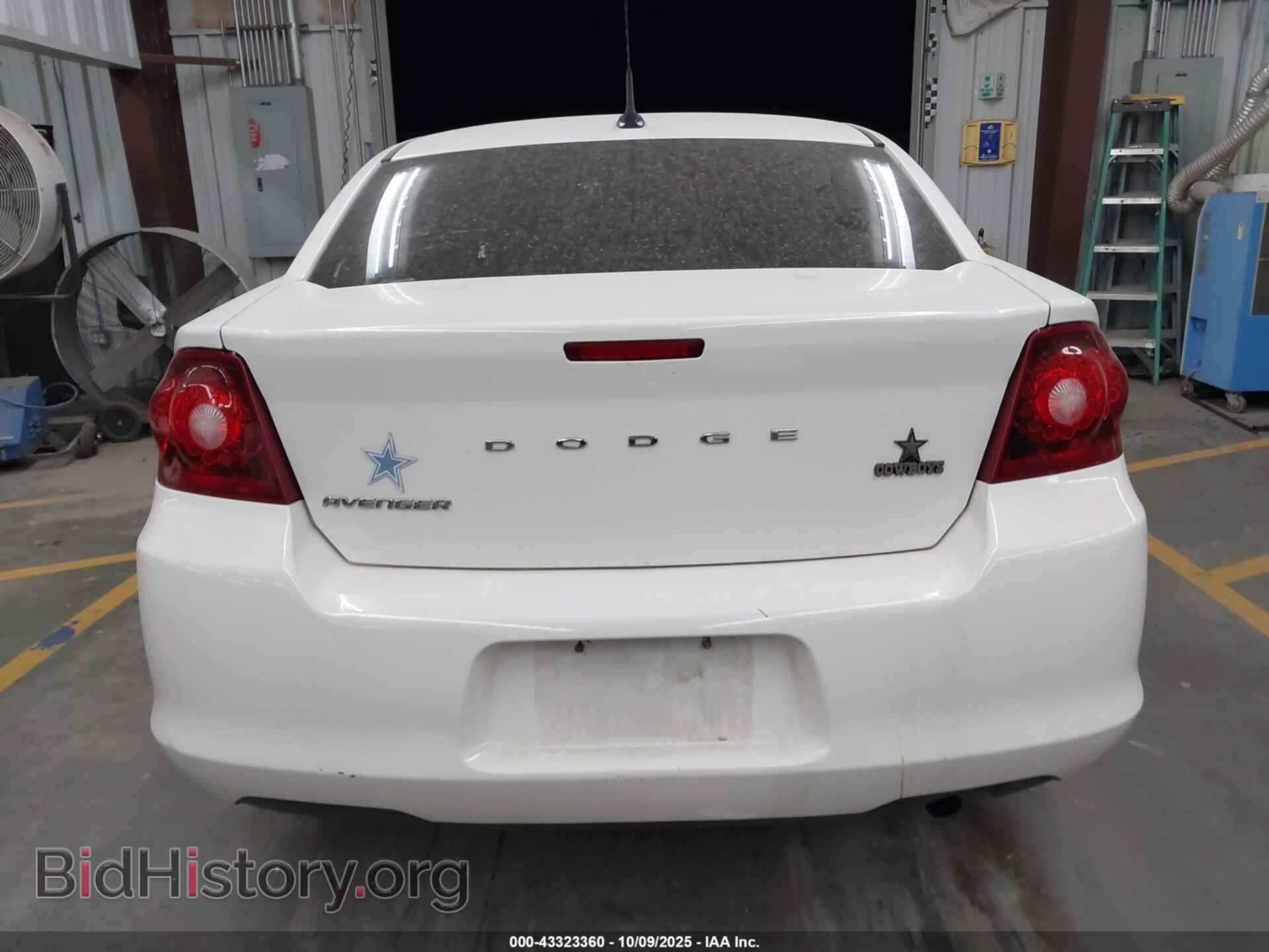 2011 DODGE AVENGER - VIN: 1B3BD4FB7BN523133 - Фото 17