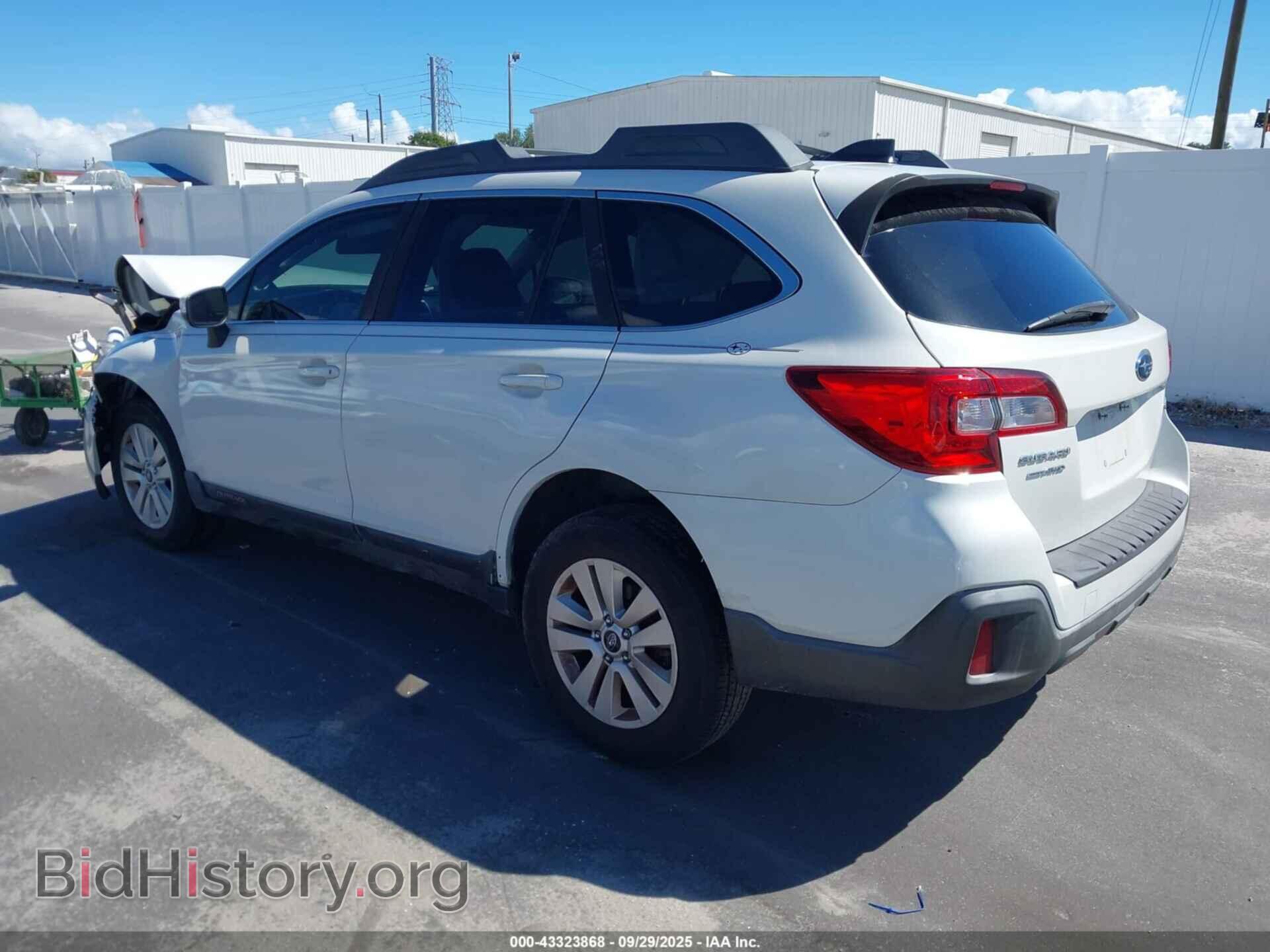 2019 SUBARU OUTBACK - VIN: 4S4BSAFC3K3314877 - Фото 3