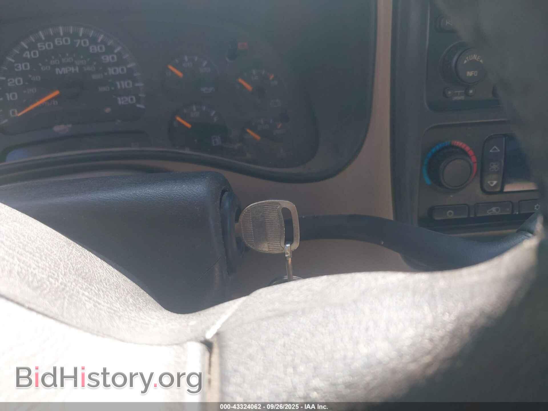 2005 GMC SIERRA 2500HD - VIN: 1GTHK23205F887674 - Фото 11