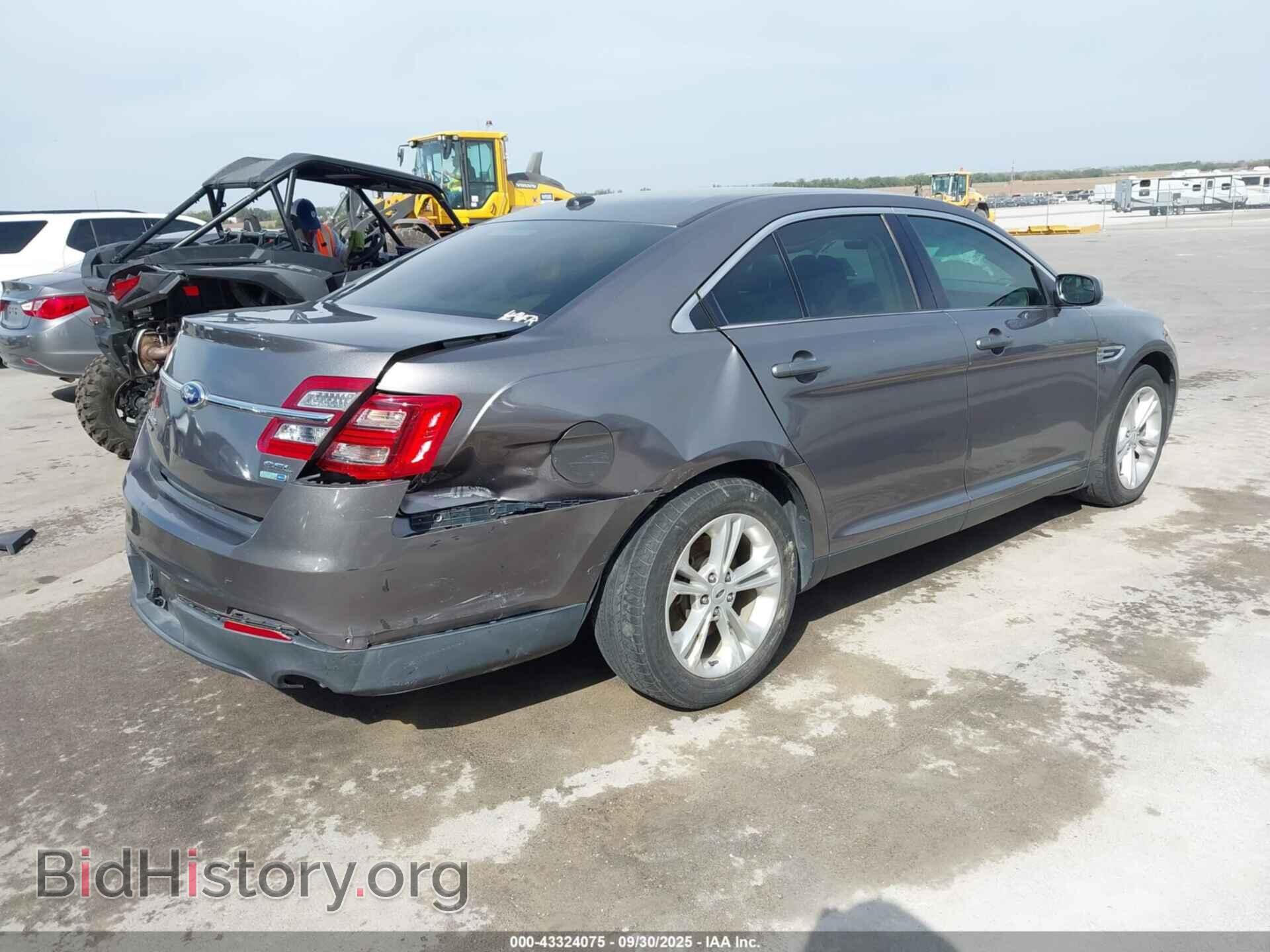 2014 FORD TAURUS - VIN: 1FAHP2H82EG101176 - Фото 4