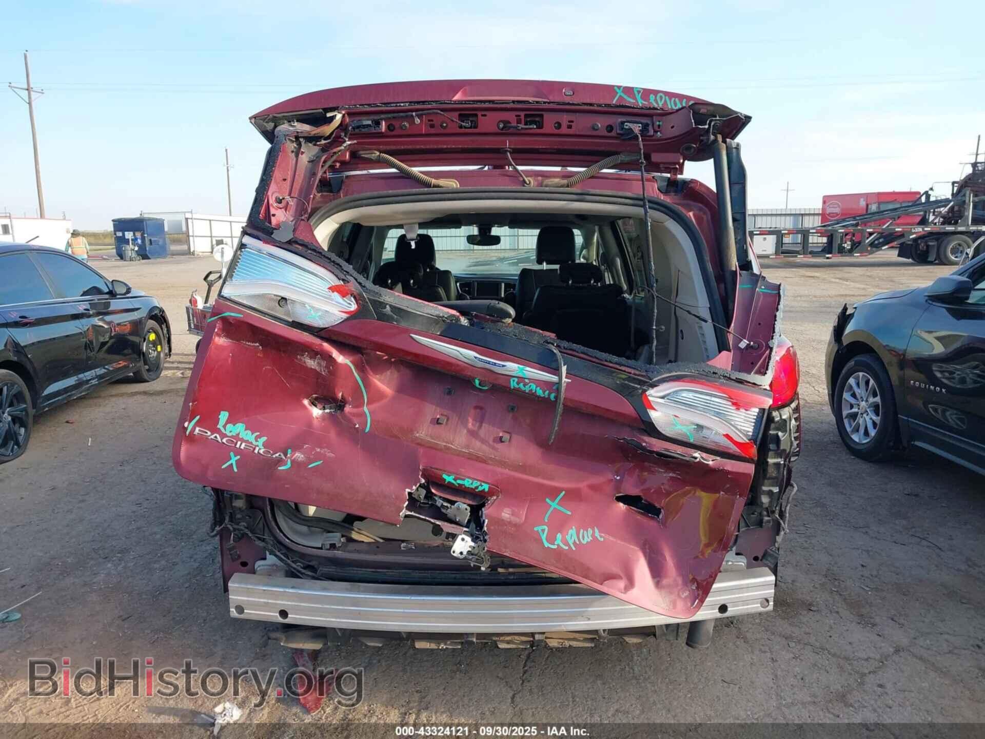 2020 CHRYSLER PACIFICA - VIN: 2C4RC1BG8LR277049 - Photo 17