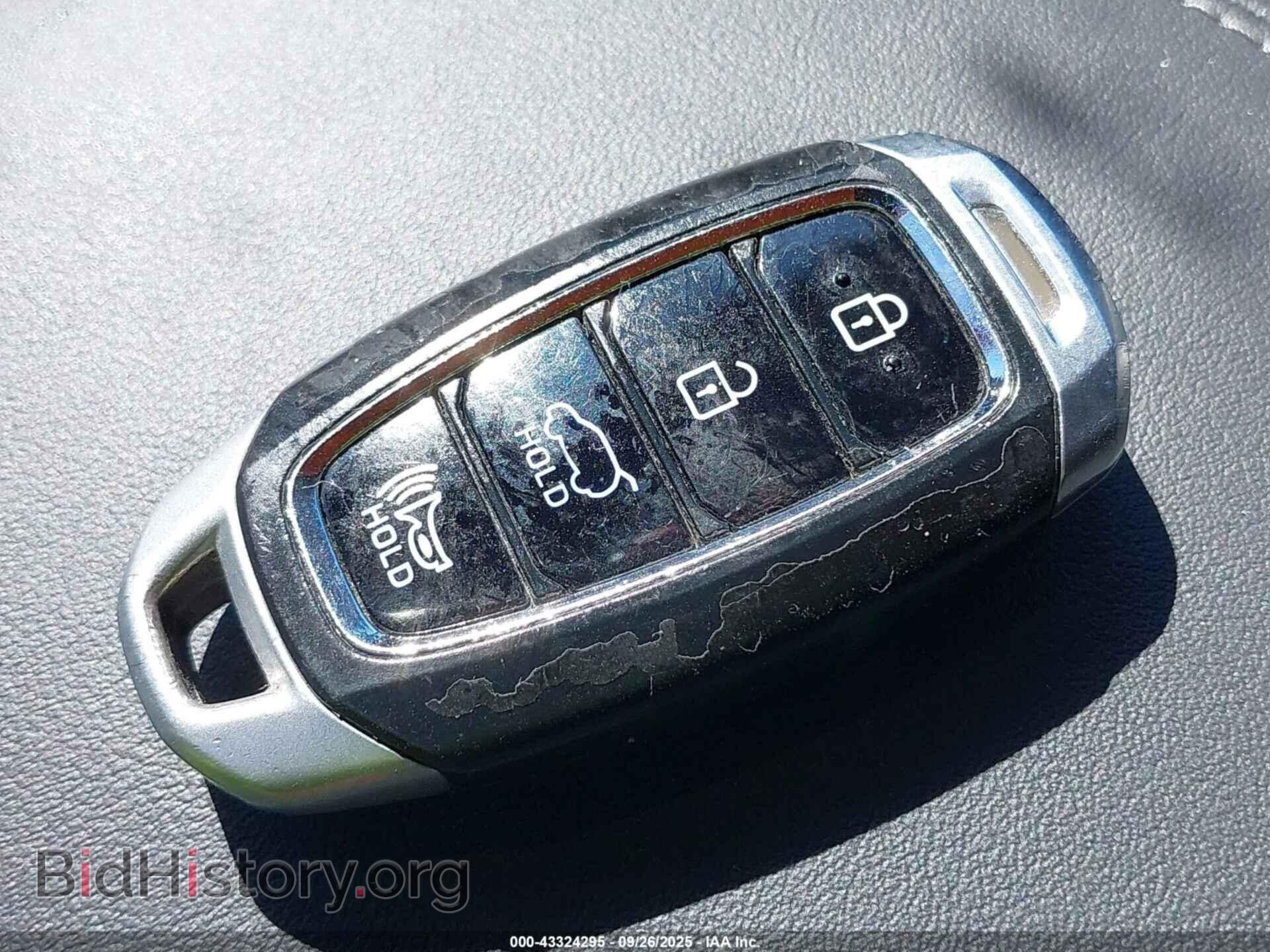 2020 HYUNDAI SANTA FE - VIN: 5NMS3CAA4LH257644 - Фото 11