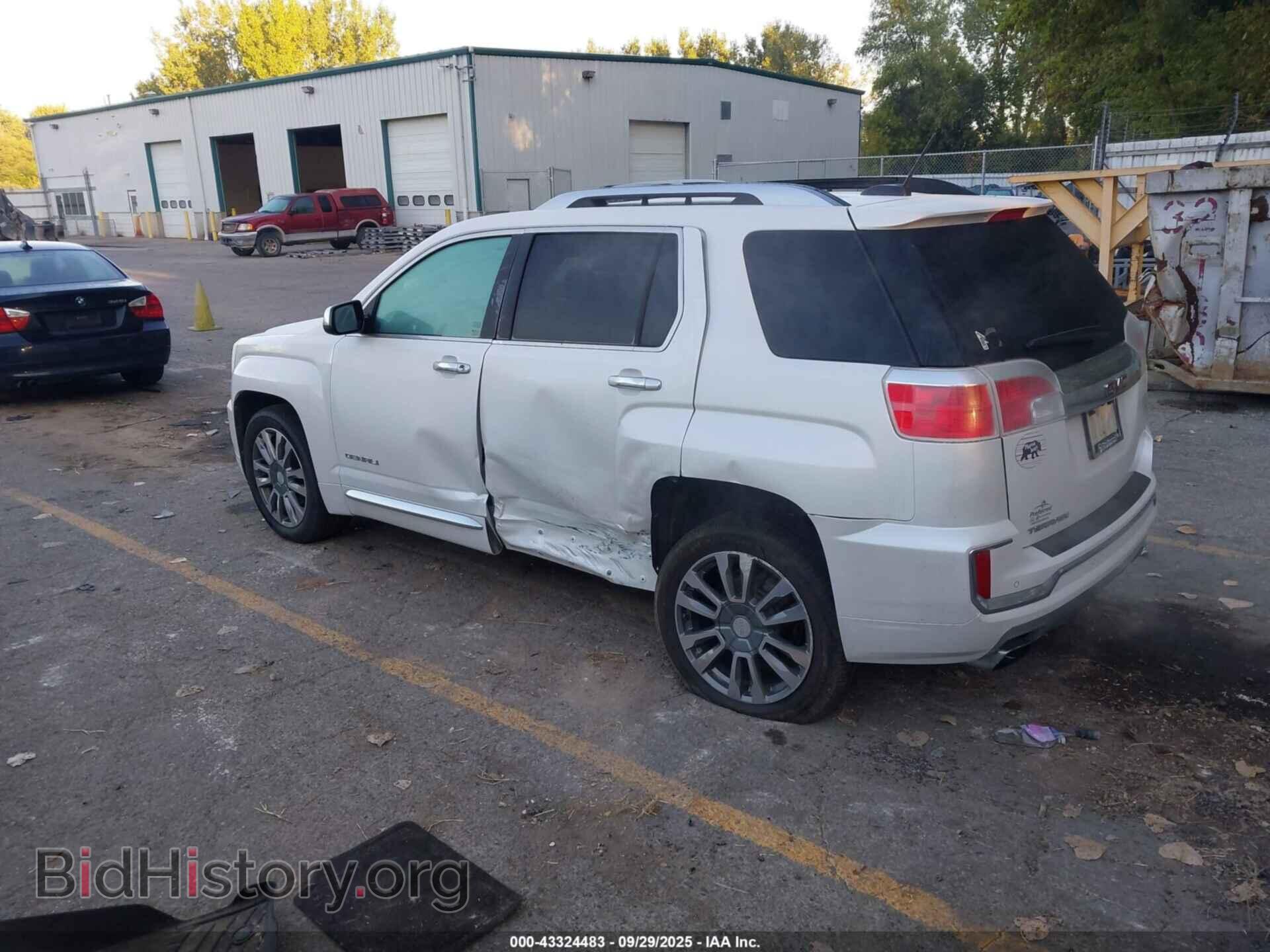2016 GMC TERRAIN - VIN: 2GKFLRE3XG6166072 - Фото 3