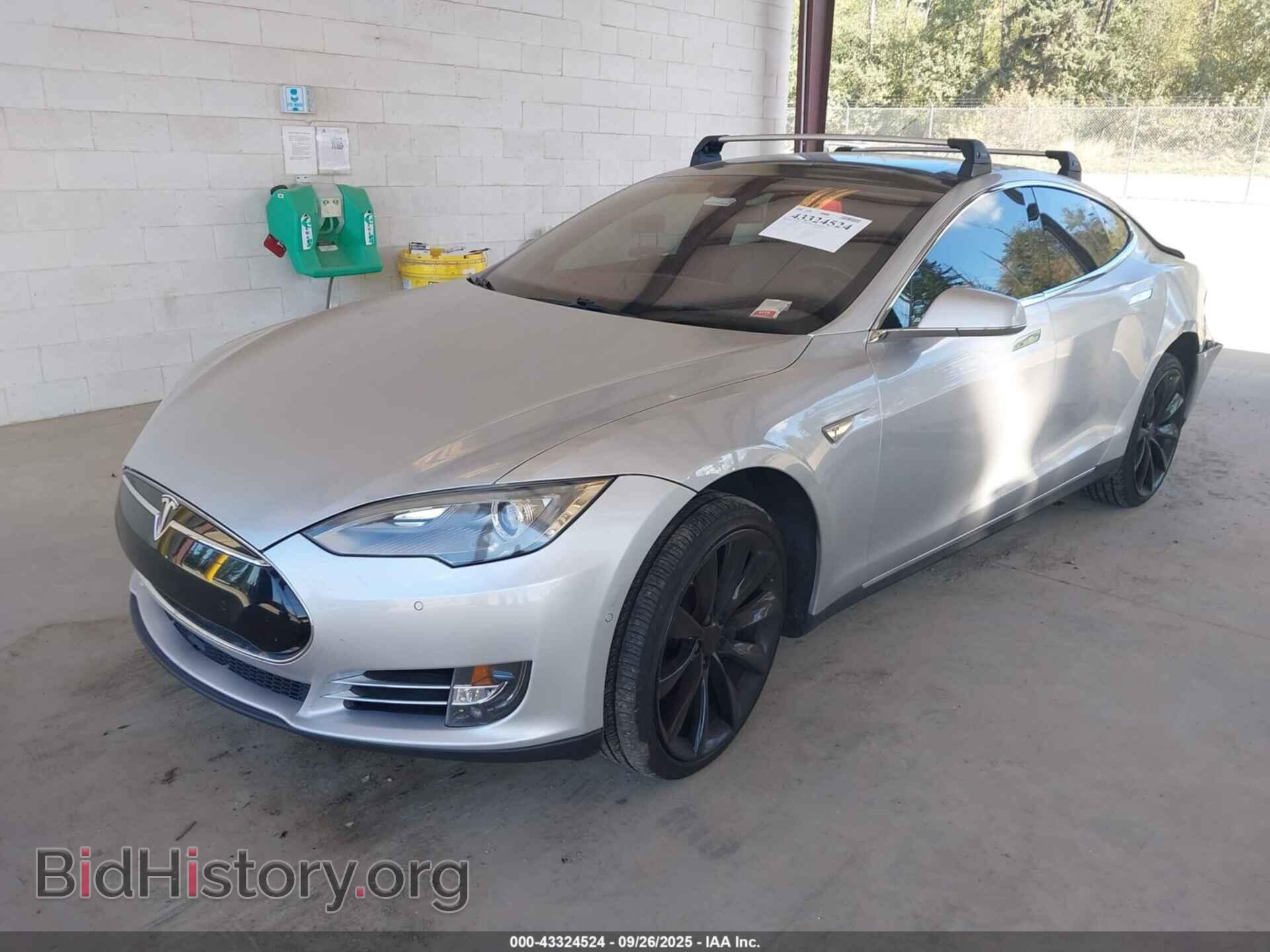 2016 TESLA MODEL S - VIN: 5YJSA1E20GF126425 - Фото 2