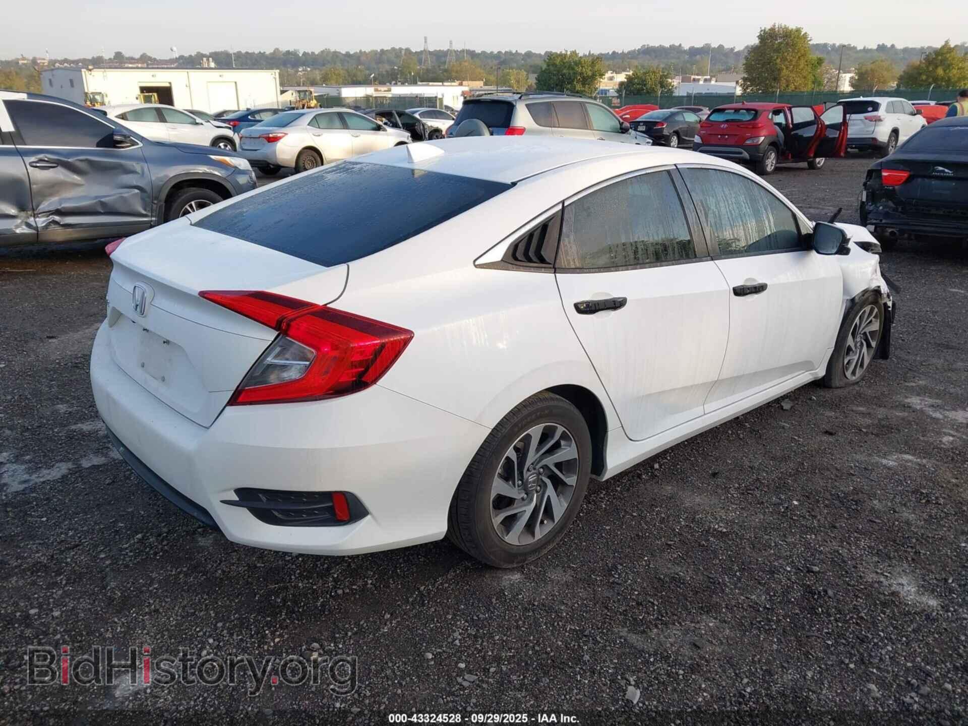 2018 HONDA CIVIC - VIN: 2HGFC2F73JH556593 - Фото 4