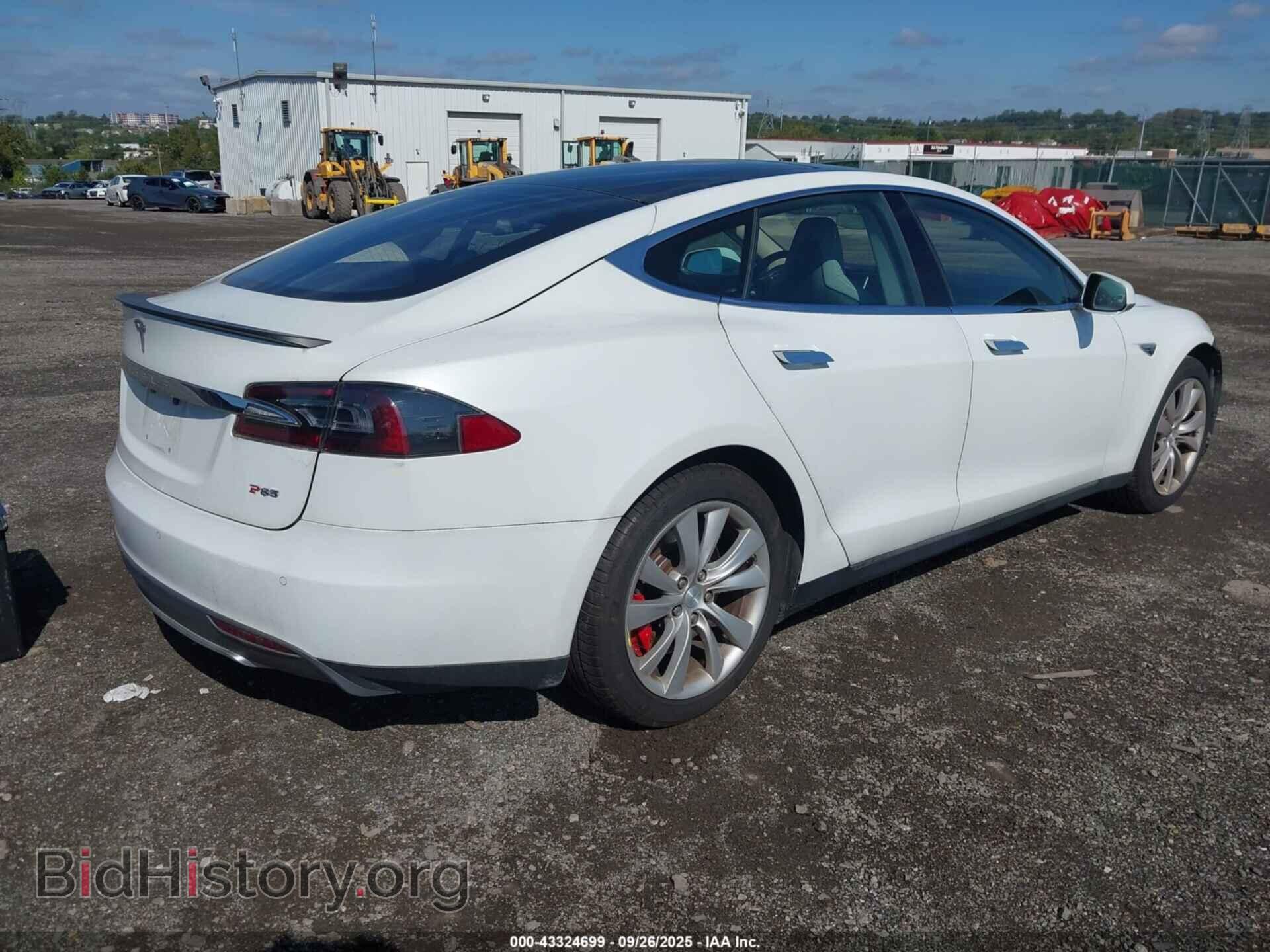 2014 TESLA MODEL S - VIN: 5YJSA1H18EFP39747 - Фото 4