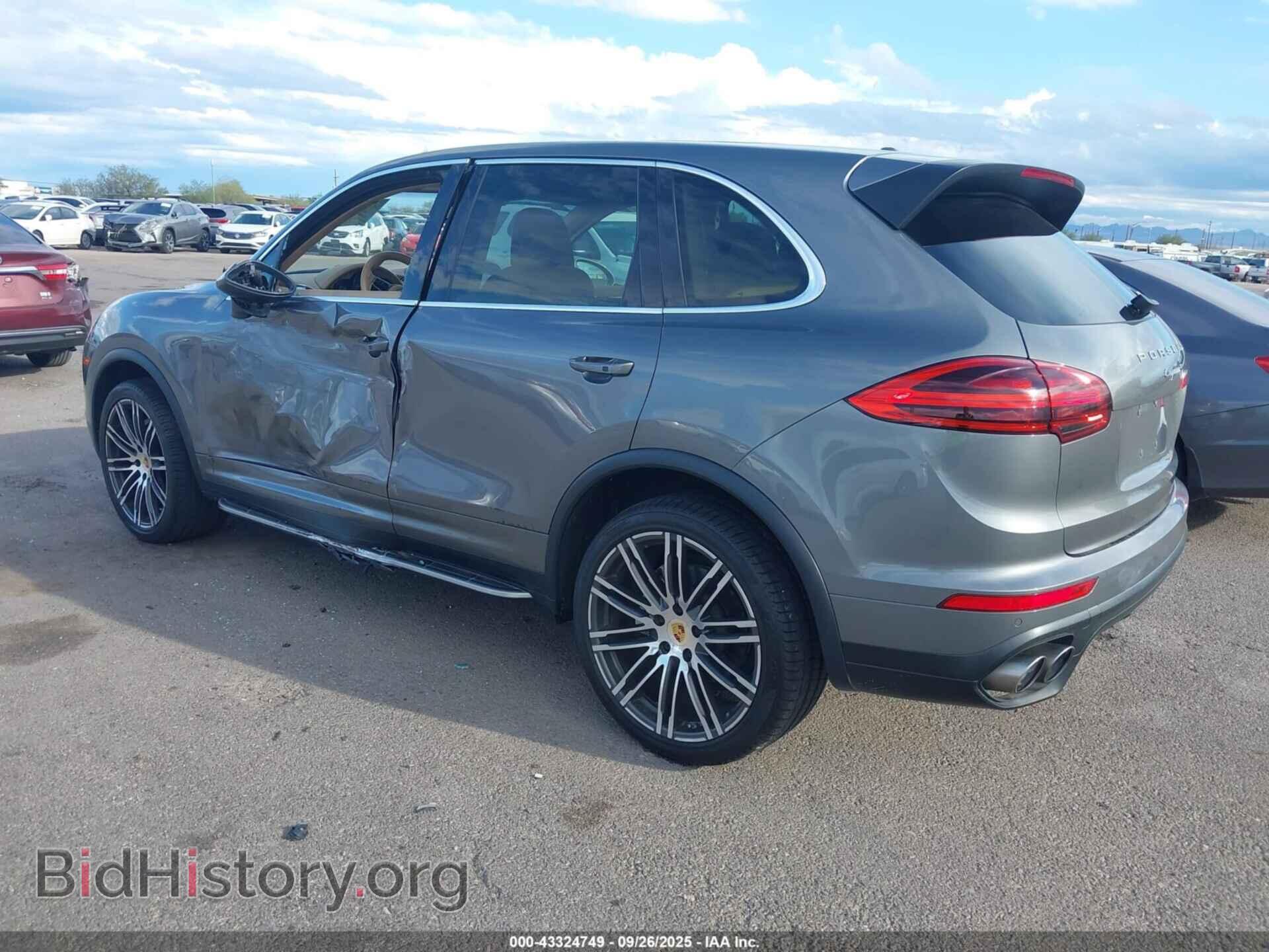 2016 PORSCHE CAYENNE - VIN: WP1AB2A22GLA93637 - Фото 3