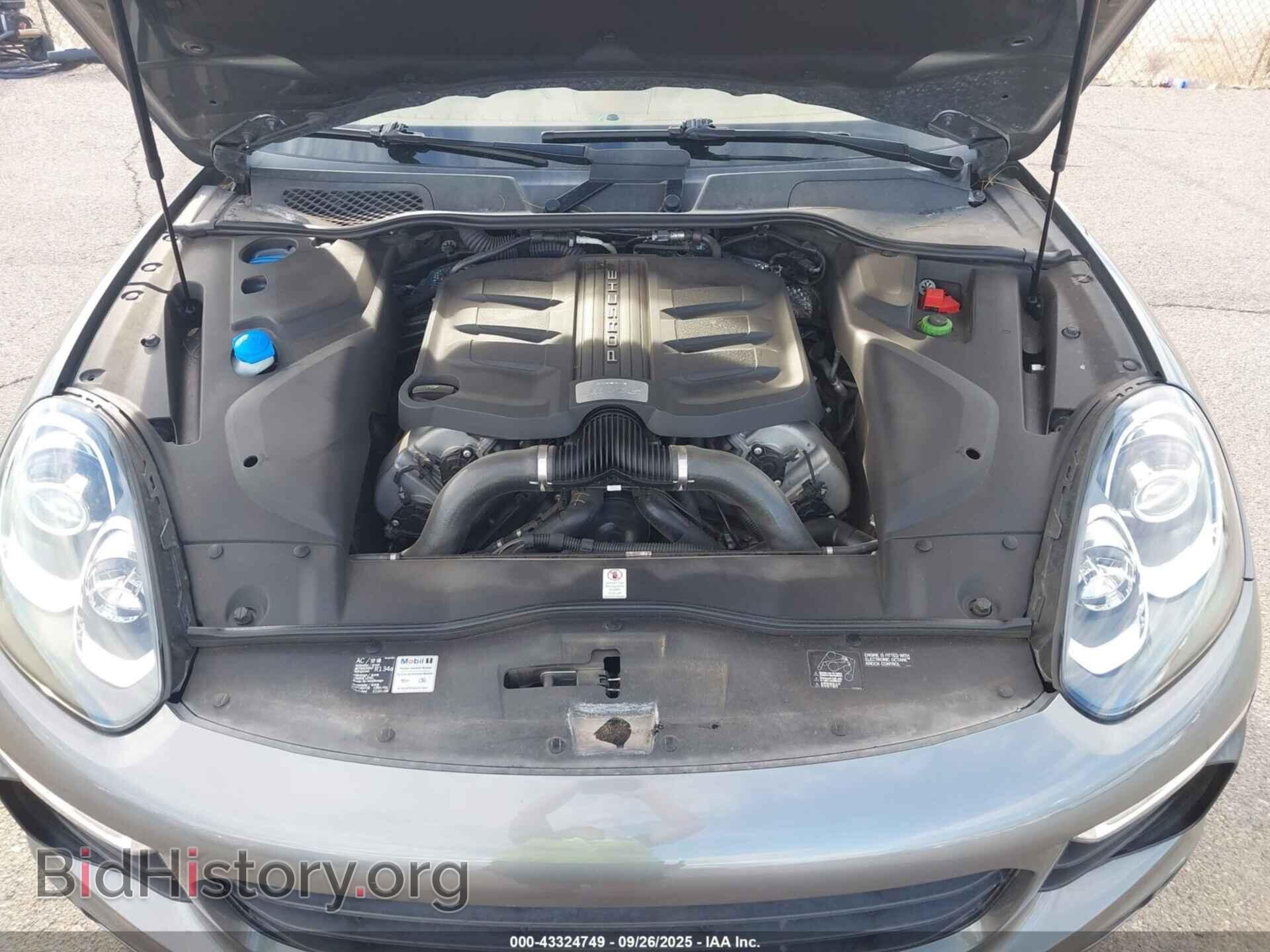 2016 PORSCHE CAYENNE - VIN: WP1AB2A22GLA93637 - Фото 10