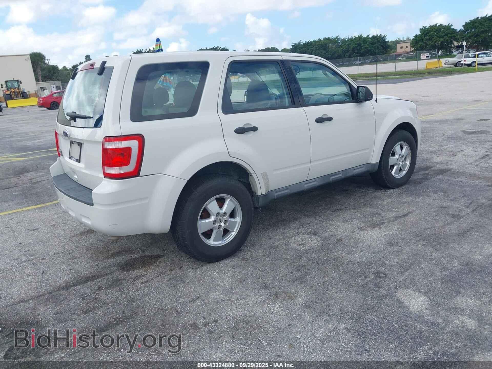 2010 FORD ESCAPE - VIN: 1FMCU0C7XAKB65517 - Фото 4