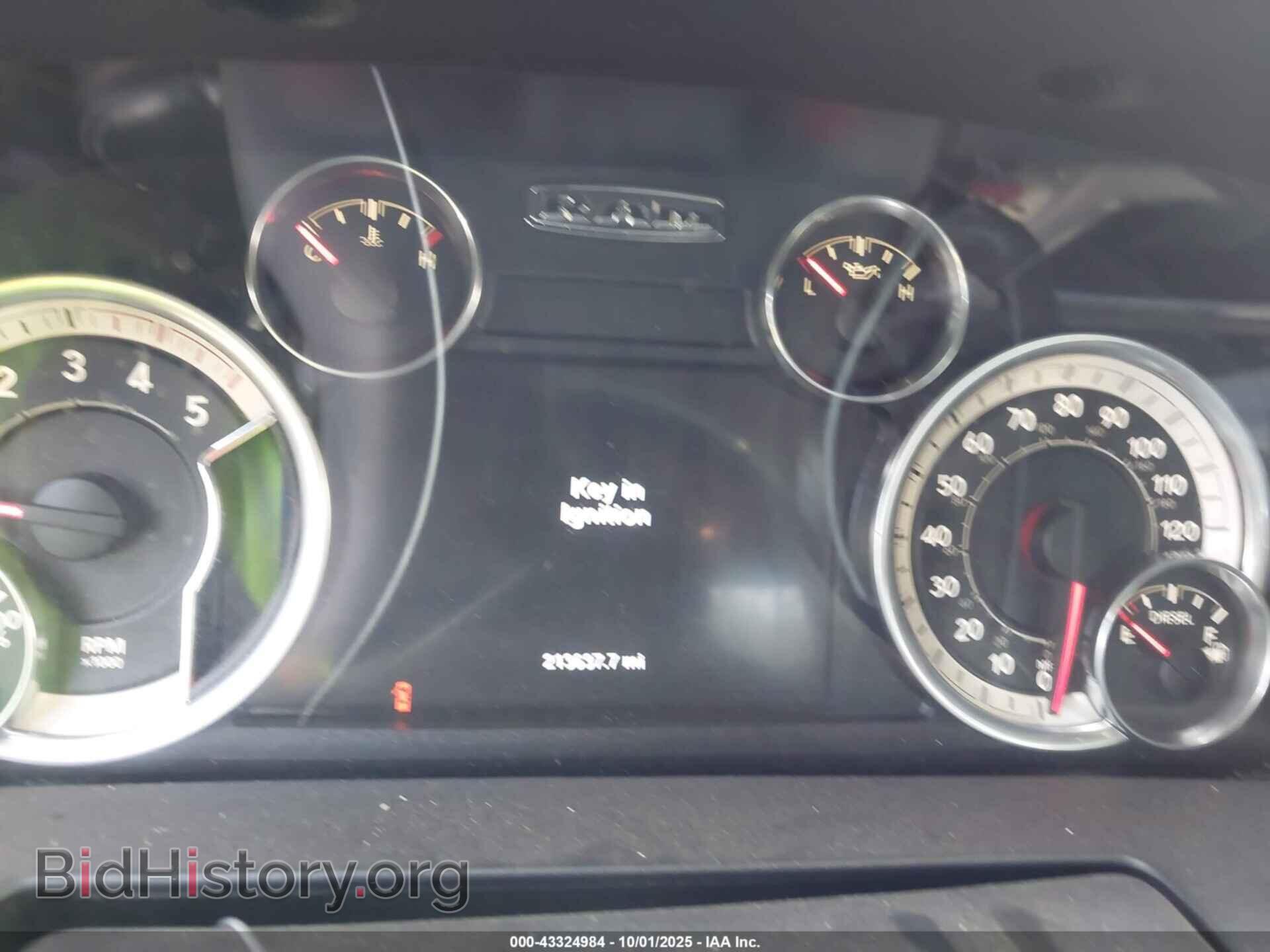 2016 RAM 2500 - VIN: 3C6UR5FL1GG342205 - Фото 7