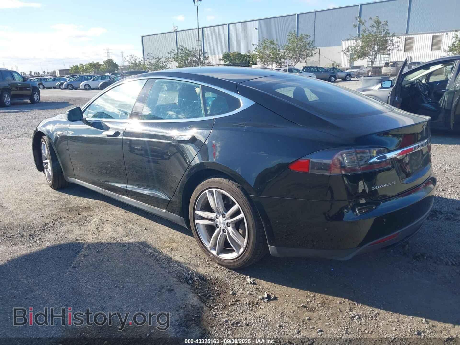 2015 TESLA MODEL S - VIN: 5YJSA1E29FF111842 - Фото 3