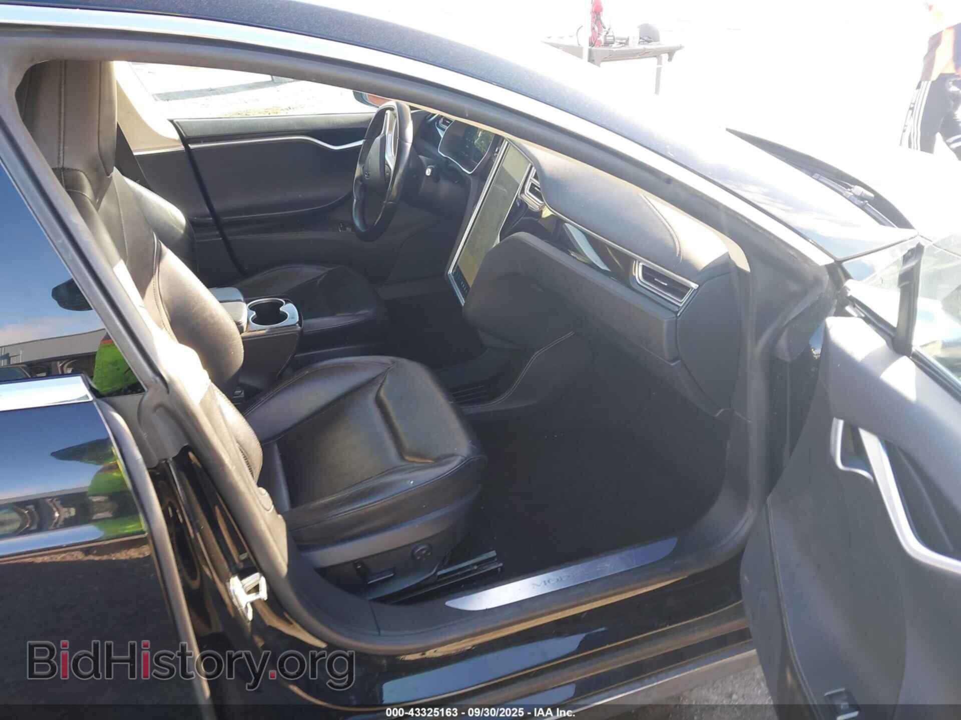 2015 TESLA MODEL S - VIN: 5YJSA1E29FF111842 - Фото 5