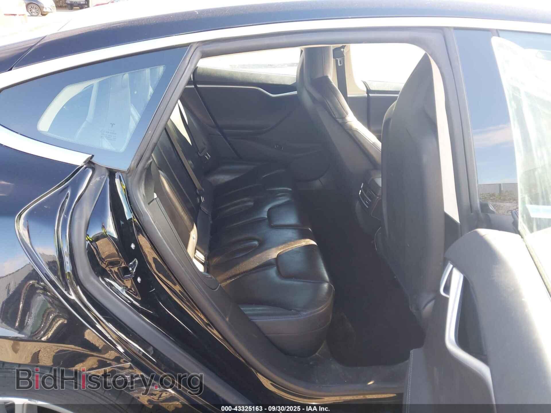 2015 TESLA MODEL S - VIN: 5YJSA1E29FF111842 - Фото 8