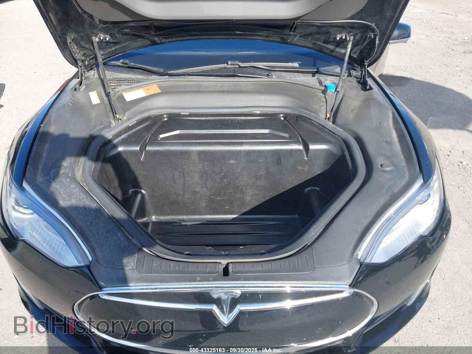 2015 TESLA MODEL S - VIN: 5YJSA1E29FF111842 - Фото 10