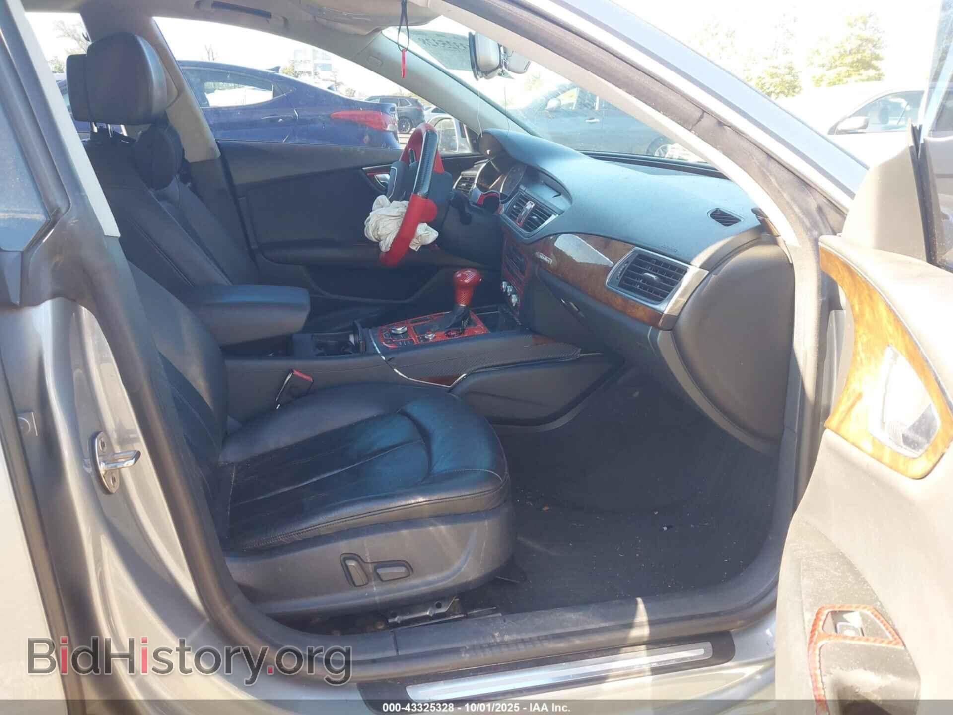 2012 AUDI A7 - VIN: WAUYGAFC3CN120384 - Фото 5