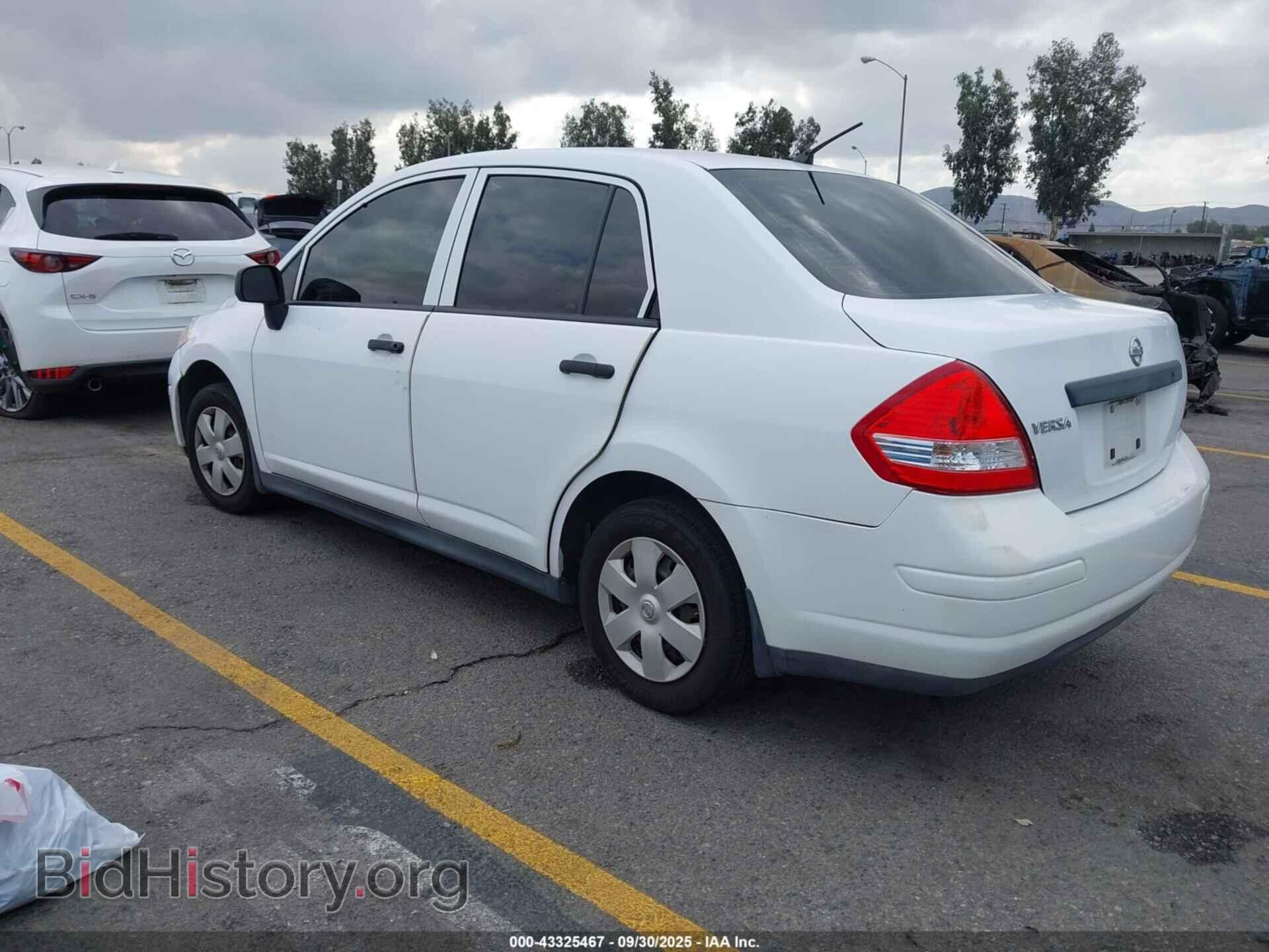 2011 NISSAN VERSA - VIN: 3N1CC1APXBL420105 - Фото 3