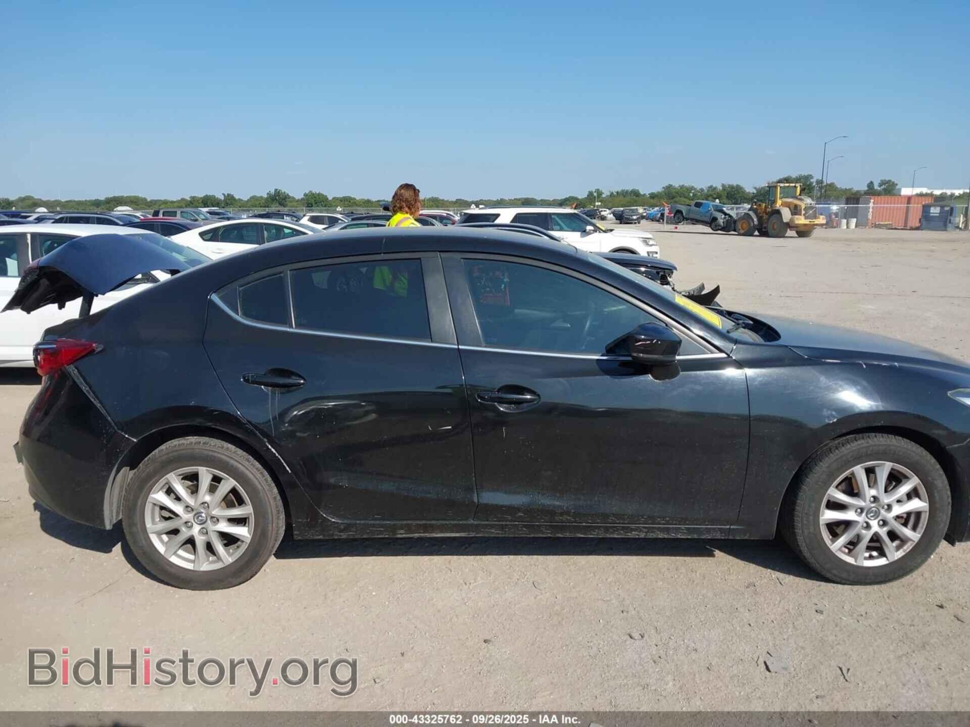 2017 MAZDA MAZDA3 - VIN: 3MZBN1U75HM102892 - Фото 13