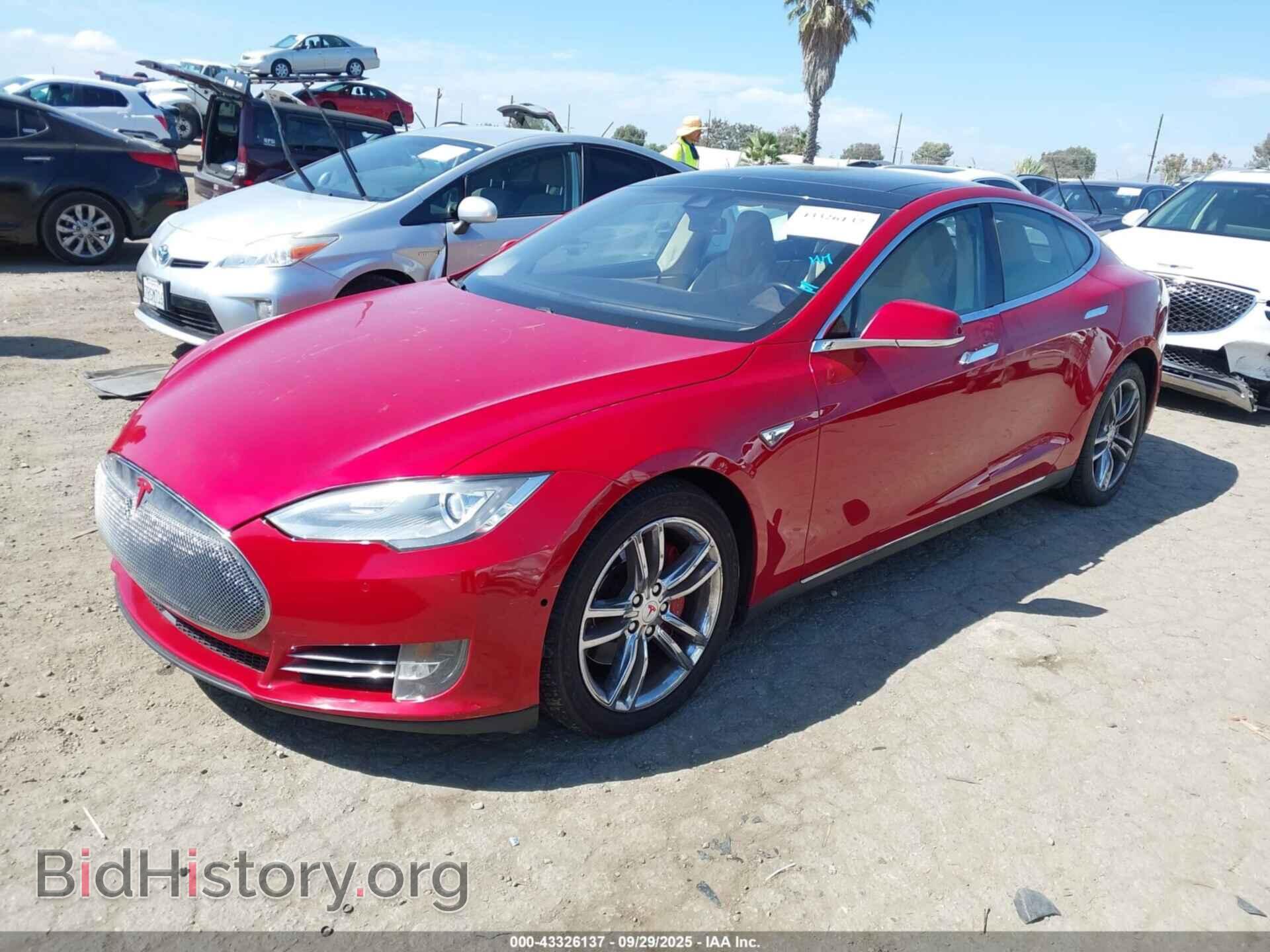 2014 TESLA MODEL S - VIN: 5YJSA1H23EFP64306 - Photo 2