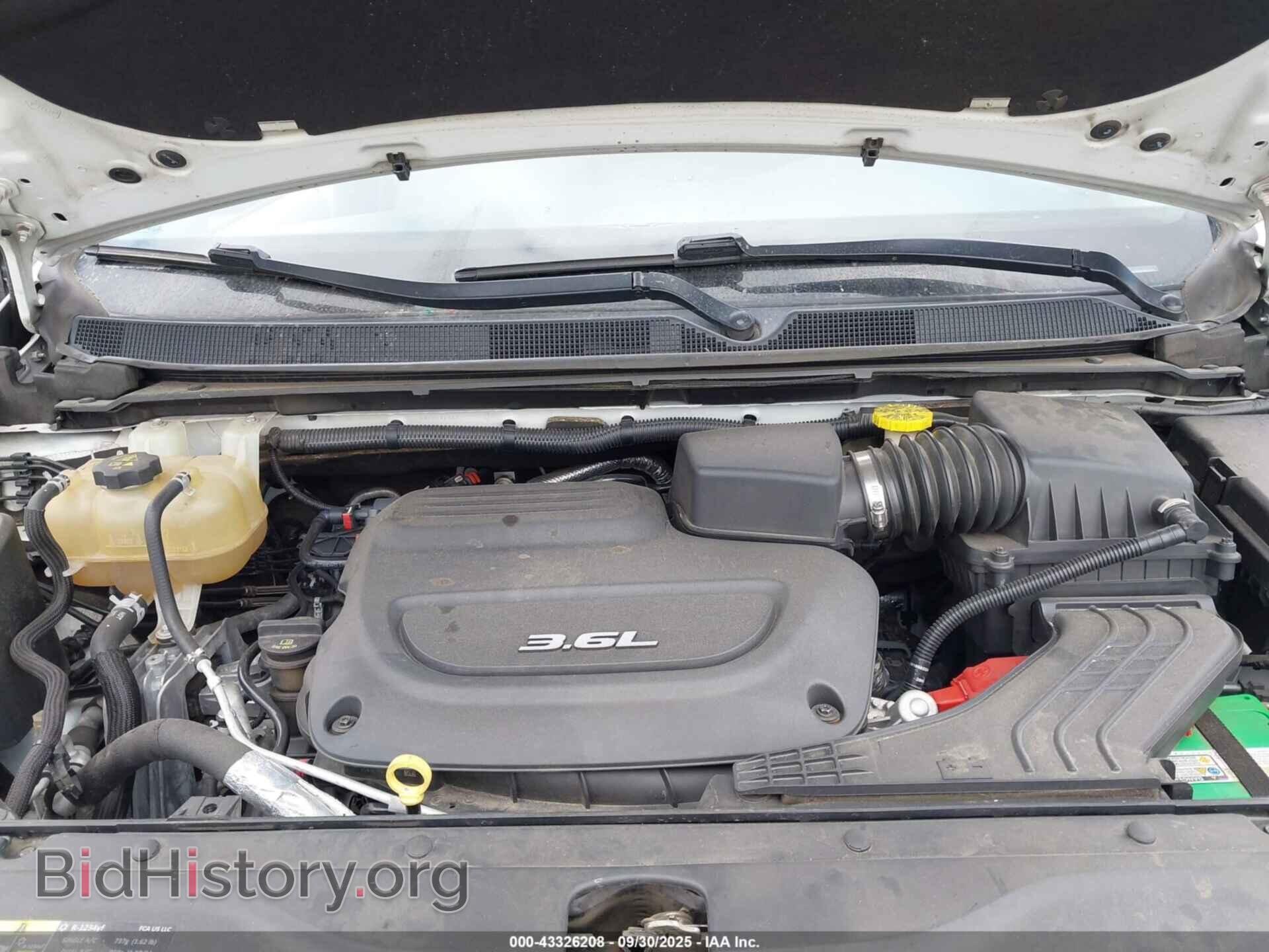 2017 CHRYSLER PACIFICA - VIN: 2C4RC1BG2HR613138 - Фото 10