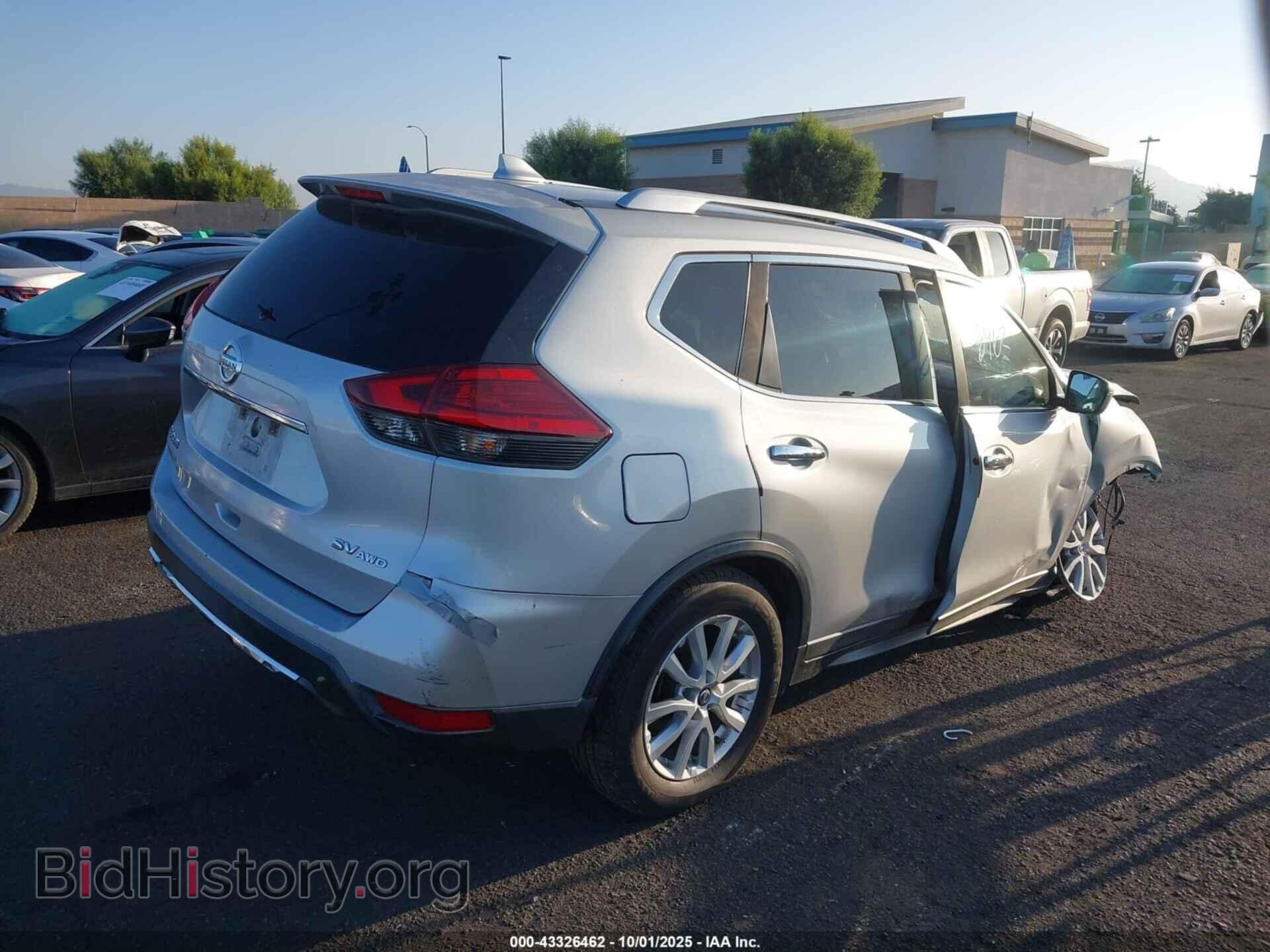 2017 NISSAN ROGUE - VIN: KNMAT2MV2HP531121 - Фото 4