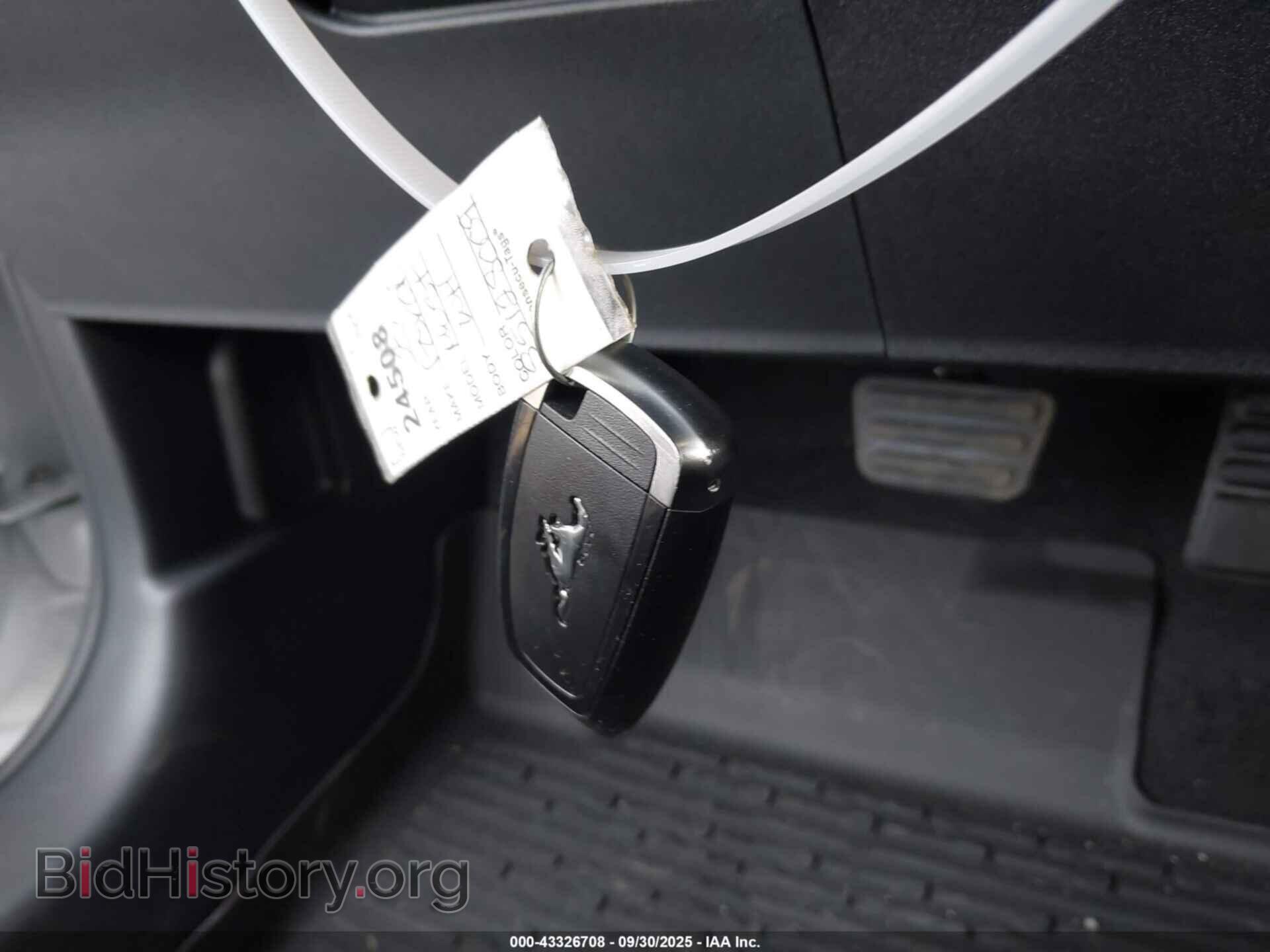 2025 FORD MUSTANG - VIN: 1FAGP8UH3S5128009 - Фото 11