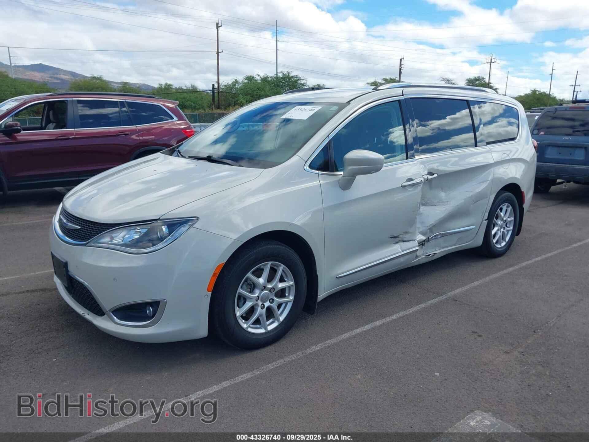 2020 CHRYSLER PACIFICA - VIN: 2C4RC1BG9LR128679 - Фото 2
