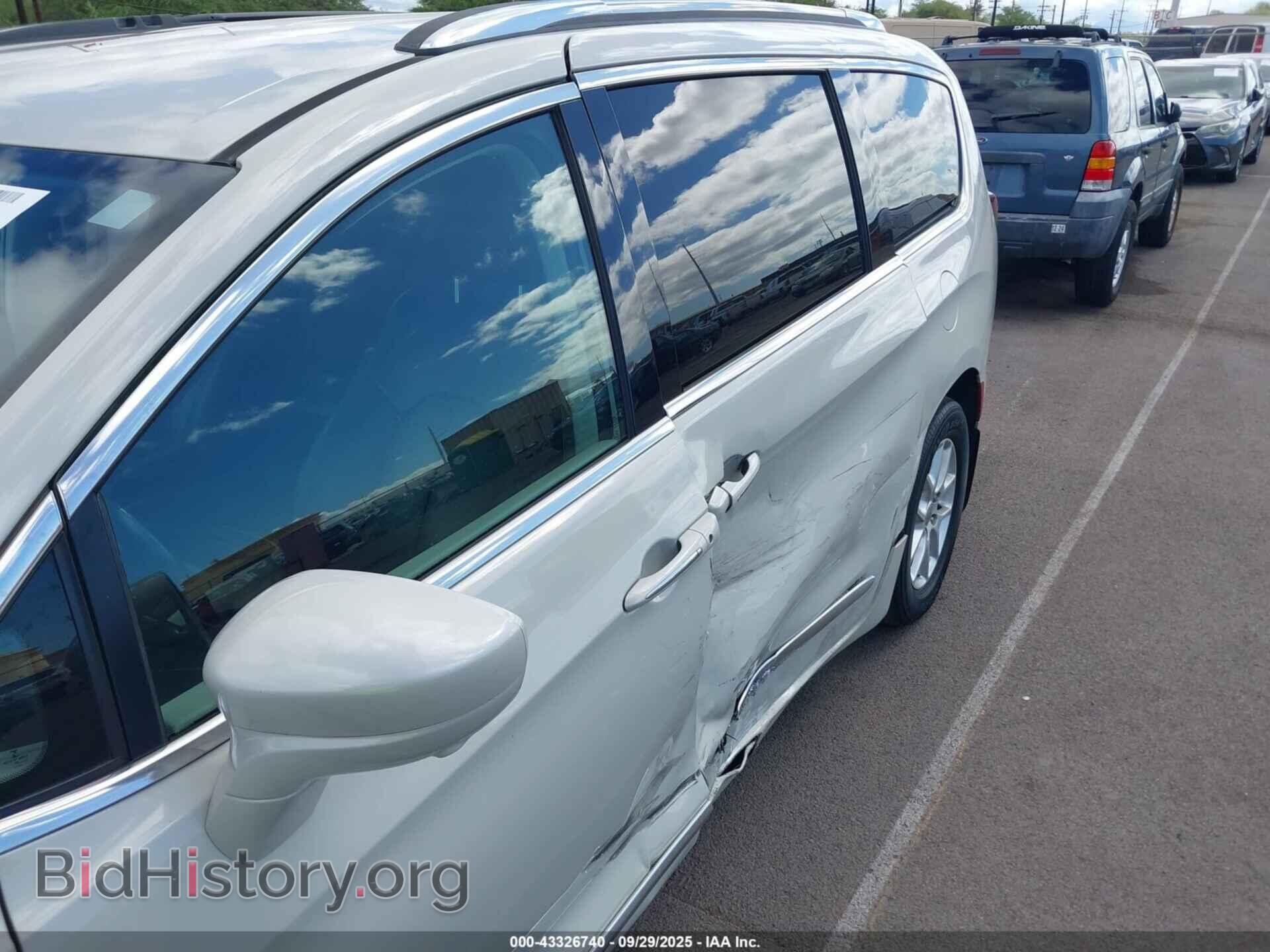2020 CHRYSLER PACIFICA - VIN: 2C4RC1BG9LR128679 - Фото 17