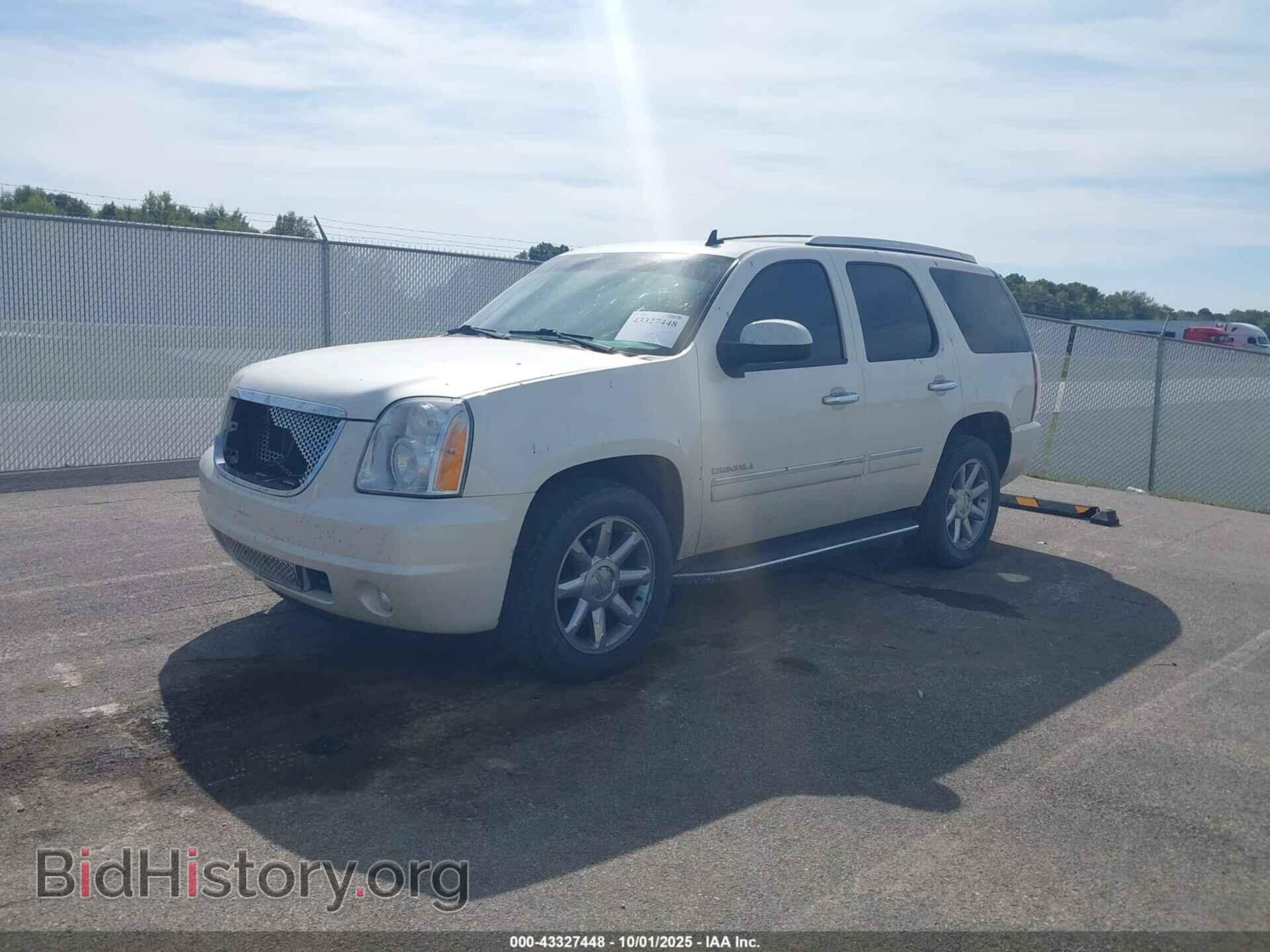 2013 GMC YUKON - VIN: 1GKS2EEF3DR158609 - Фото 2