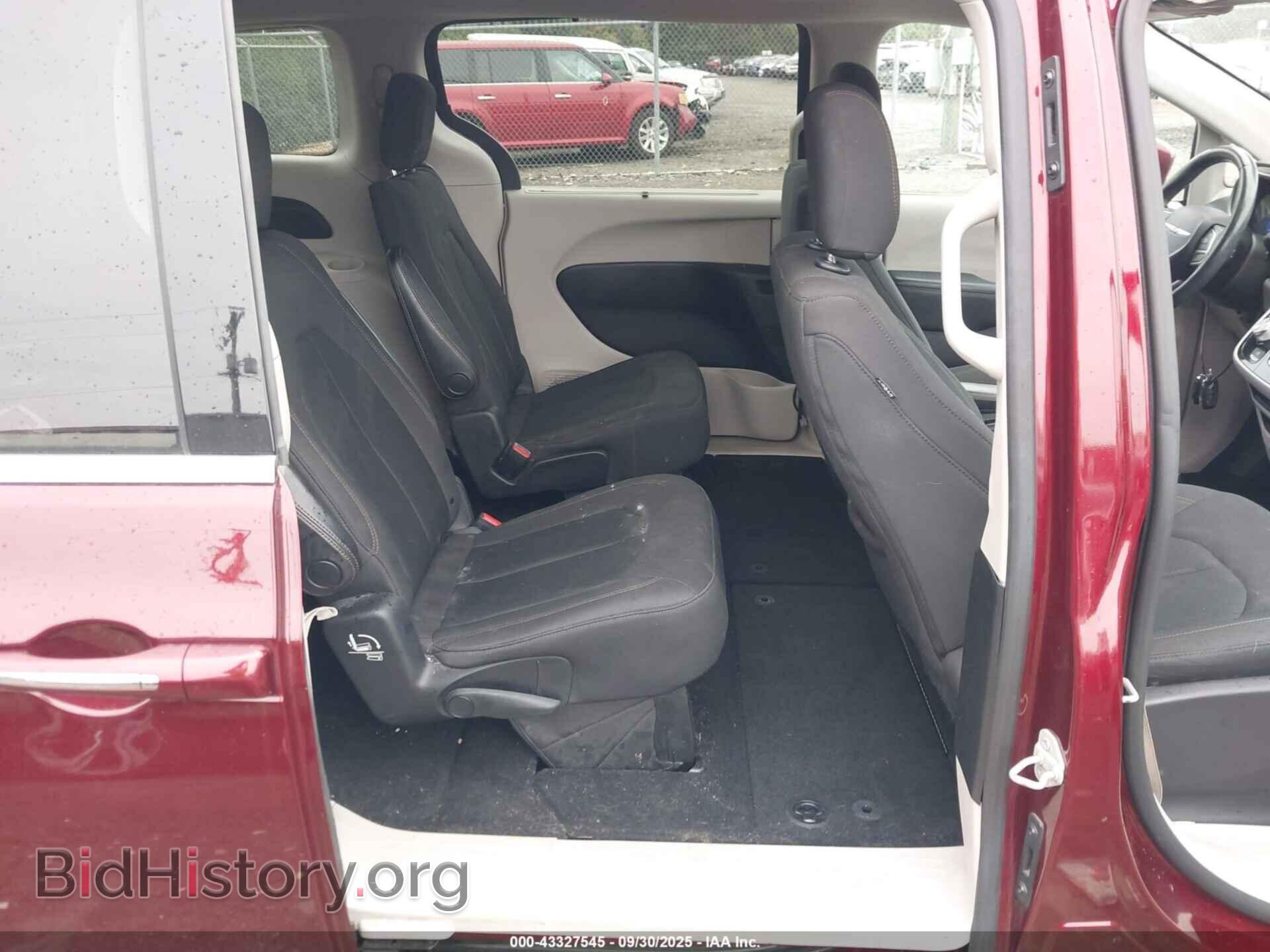 2019 CHRYSLER PACIFICA - VIN: 2C4RC1FG7KR705993 - Фото 8