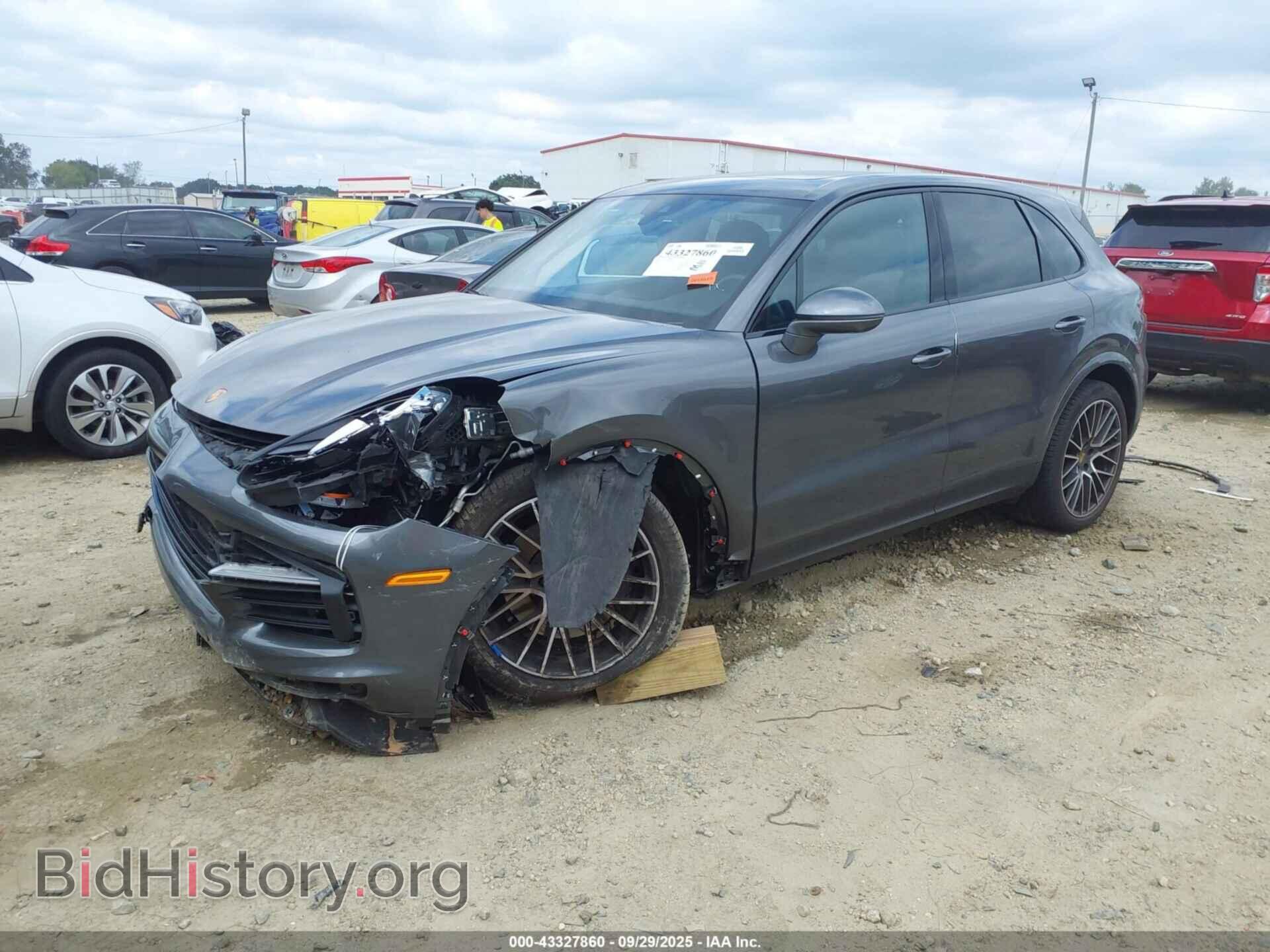 2021 PORSCHE CAYENNE - VIN: WP1AB2AY4MDA28024 - Фото 2