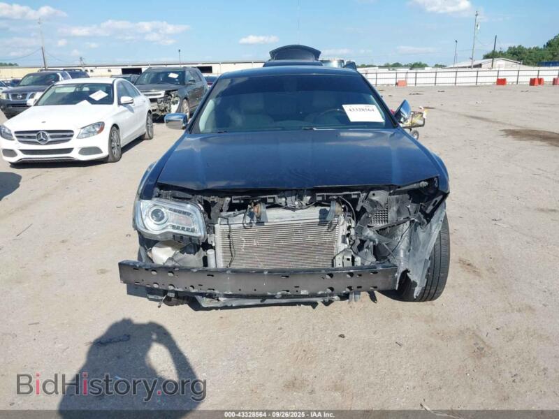 2016 Chrysler 300C (VIN 2C3CCAEG5GH151636) — фото 6 из 17
