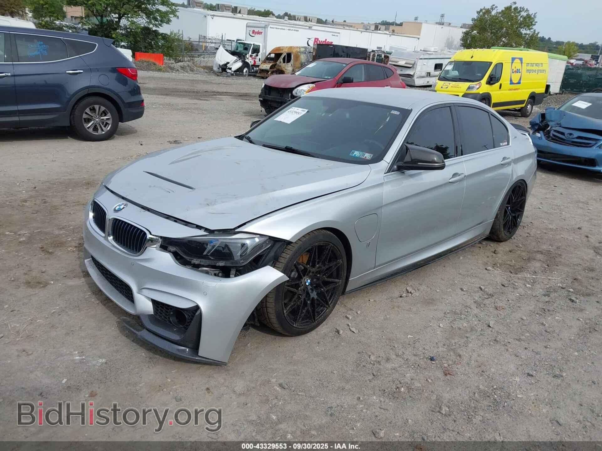 2017 BMW 330E - VIN: WBA8E1C51HK480032 - Фото 2
