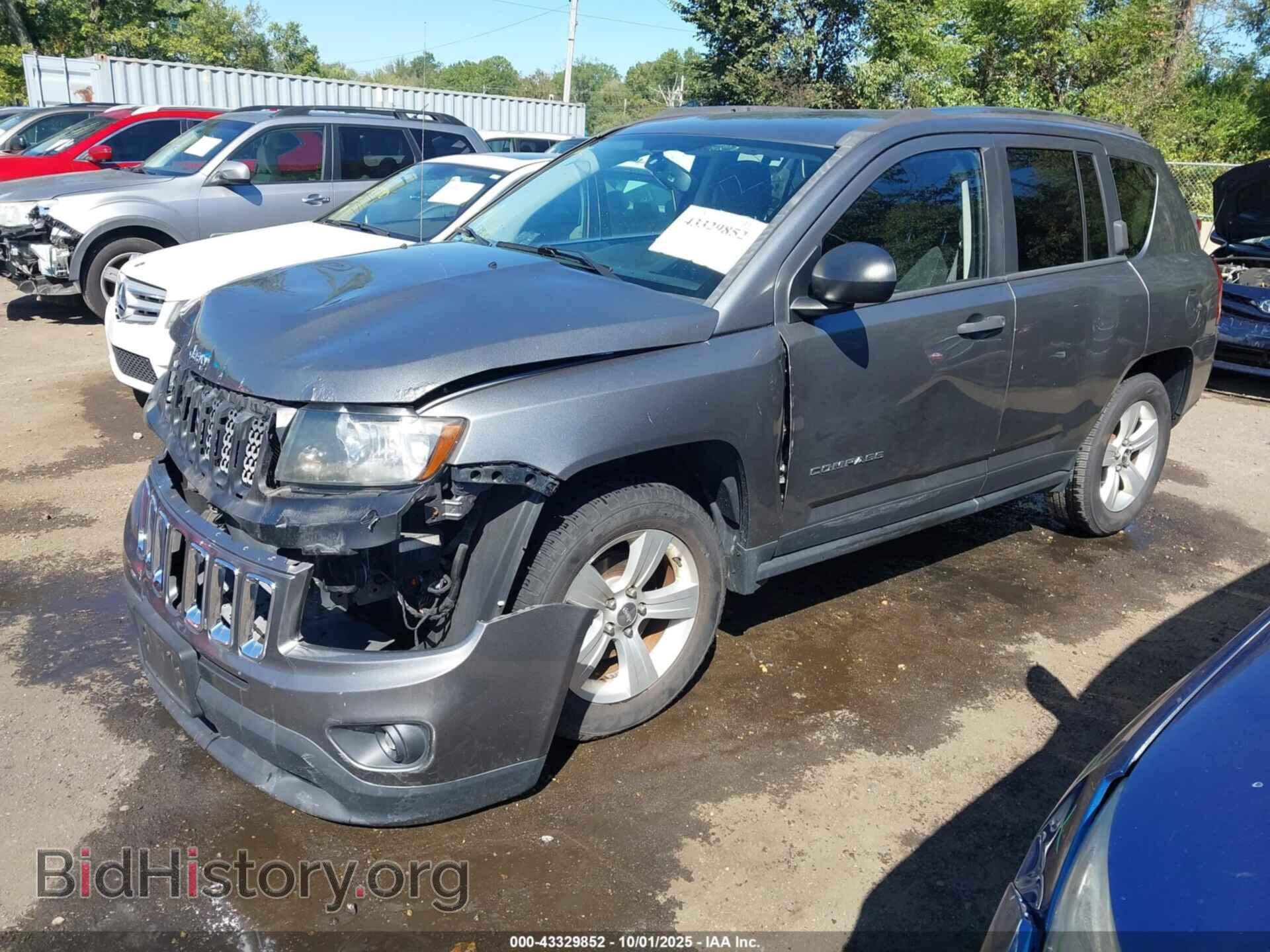 2014 JEEP COMPASS - VIN: 1C4NJDBB1ED607601 - Фото 2