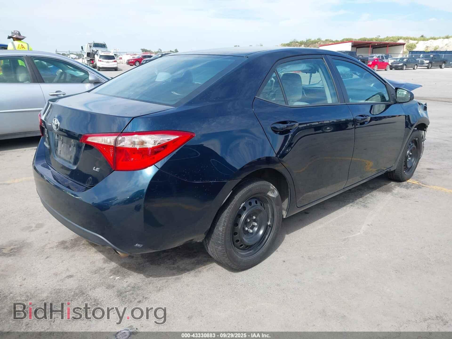 2017 TOYOTA COROLLA - VIN: 2T1BURHE4HC781978 - Фото 4