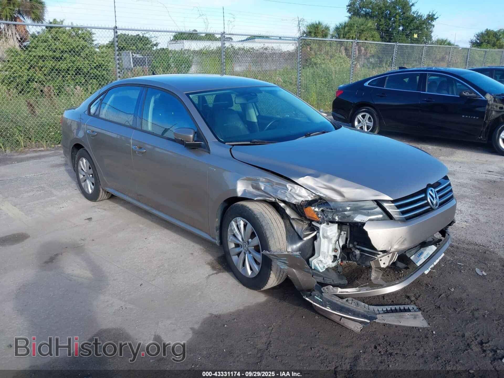 Photo 1VWAT7A39FC027473 - VOLKSWAGEN PASSAT 2015